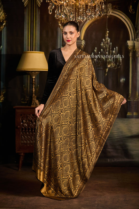 Moonlight Golden Paisley Reversible Stole