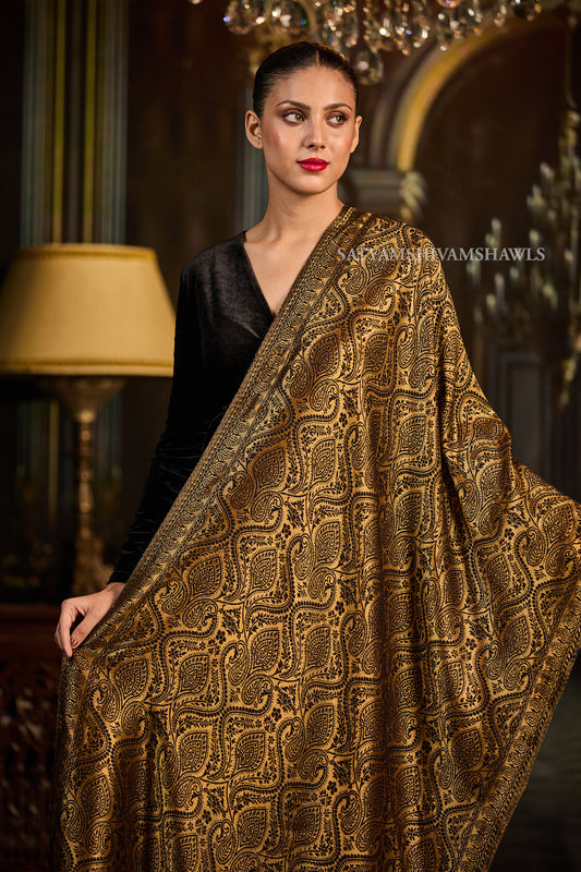 Moonlight Golden Paisley Reversible Stole