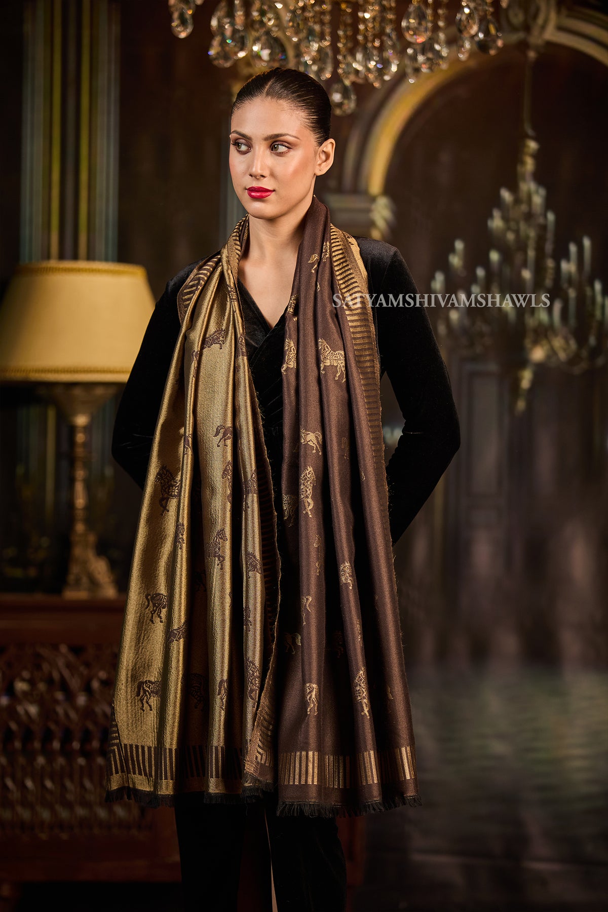 Moonlight Royal Horse Women Stole