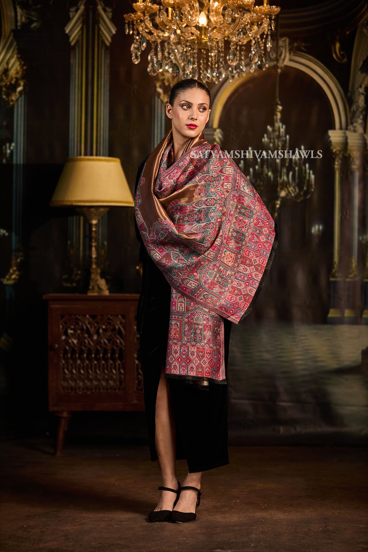 Golden Kashmiri Royal Border Stole