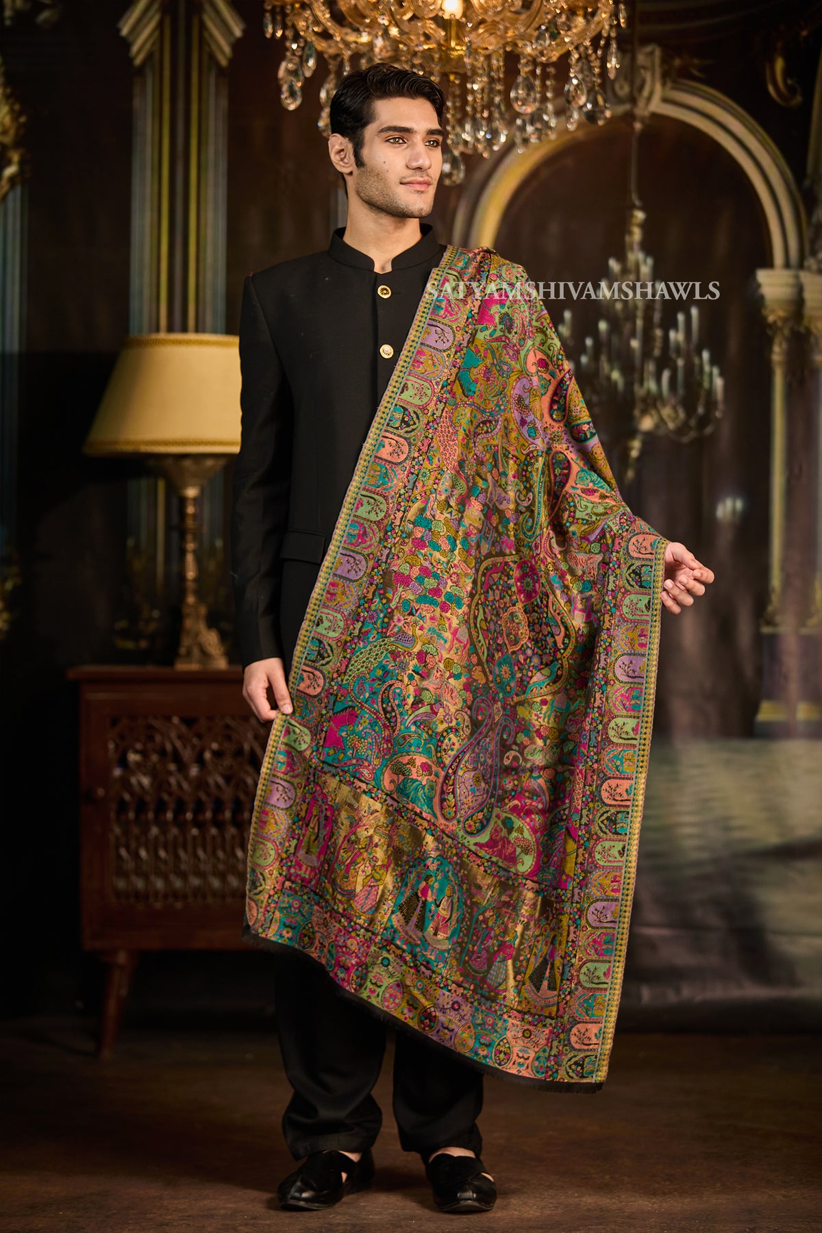 Moonlight Antique Paisley Kani men Stole