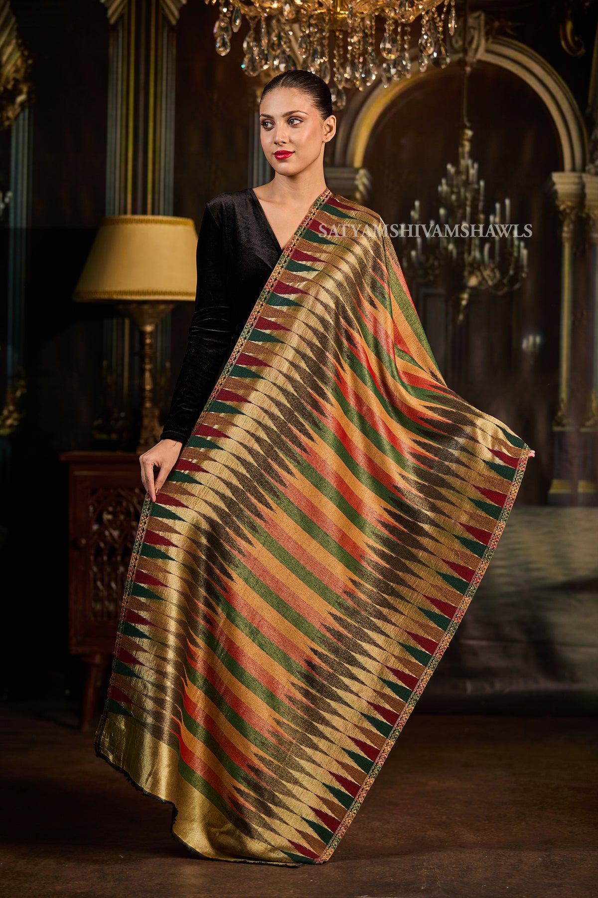 Moonlight fine wool  Reversible ekat deisgn Stole