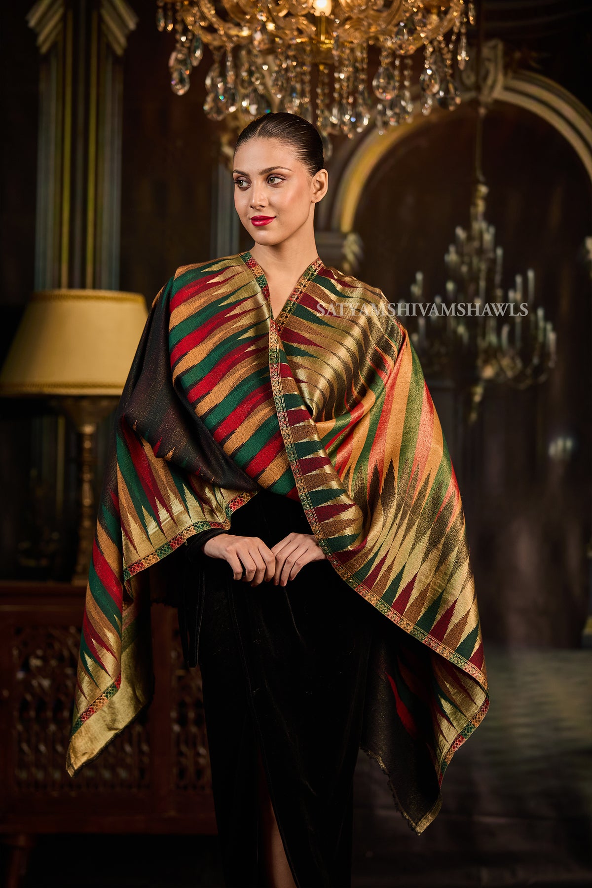 Moonlight fine wool  Reversible ekat deisgn Stole