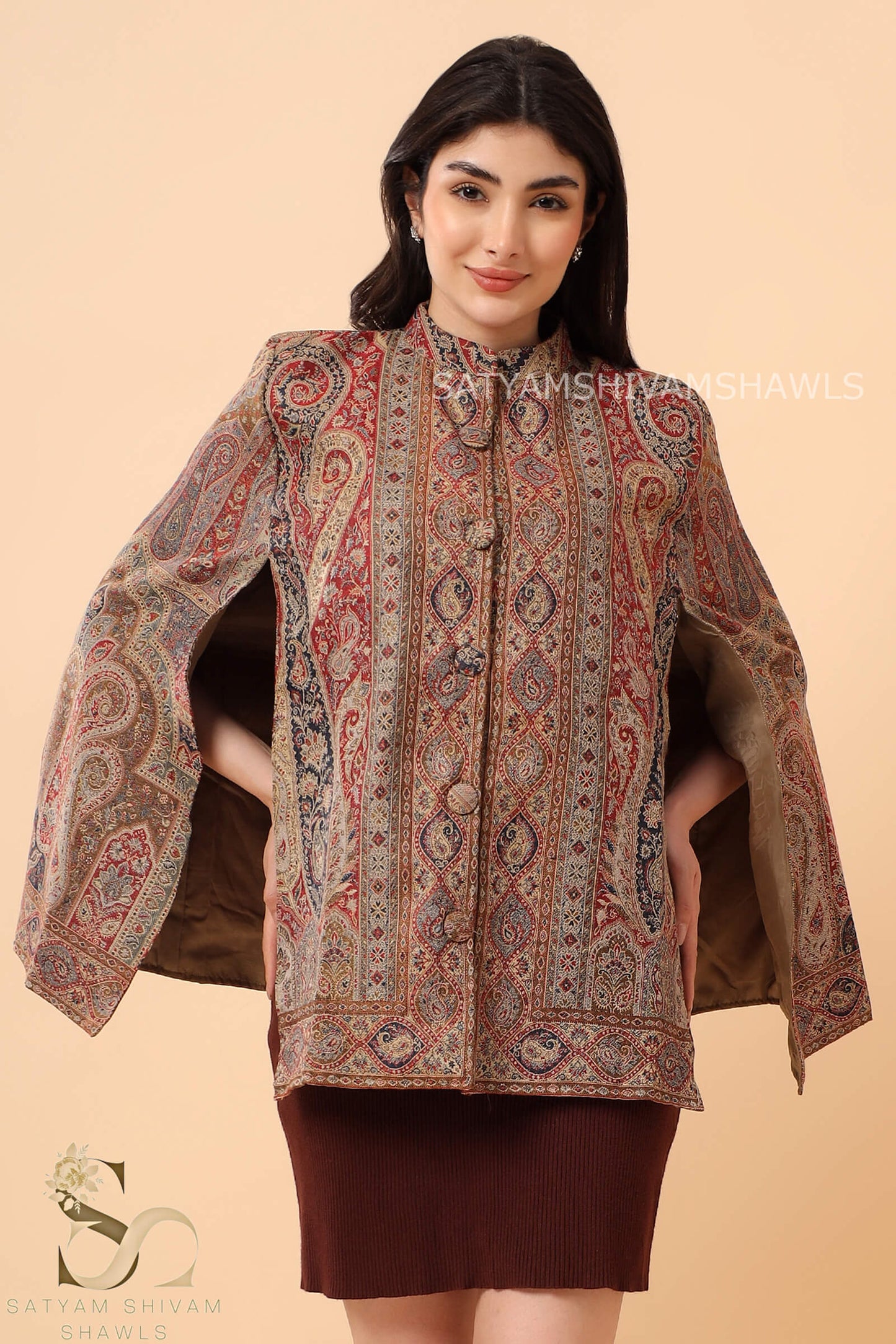 ROYAL PAISLEY KANI CAPE  WITH VINTAGE BEIGE MEHROON COLOUR MATCHING