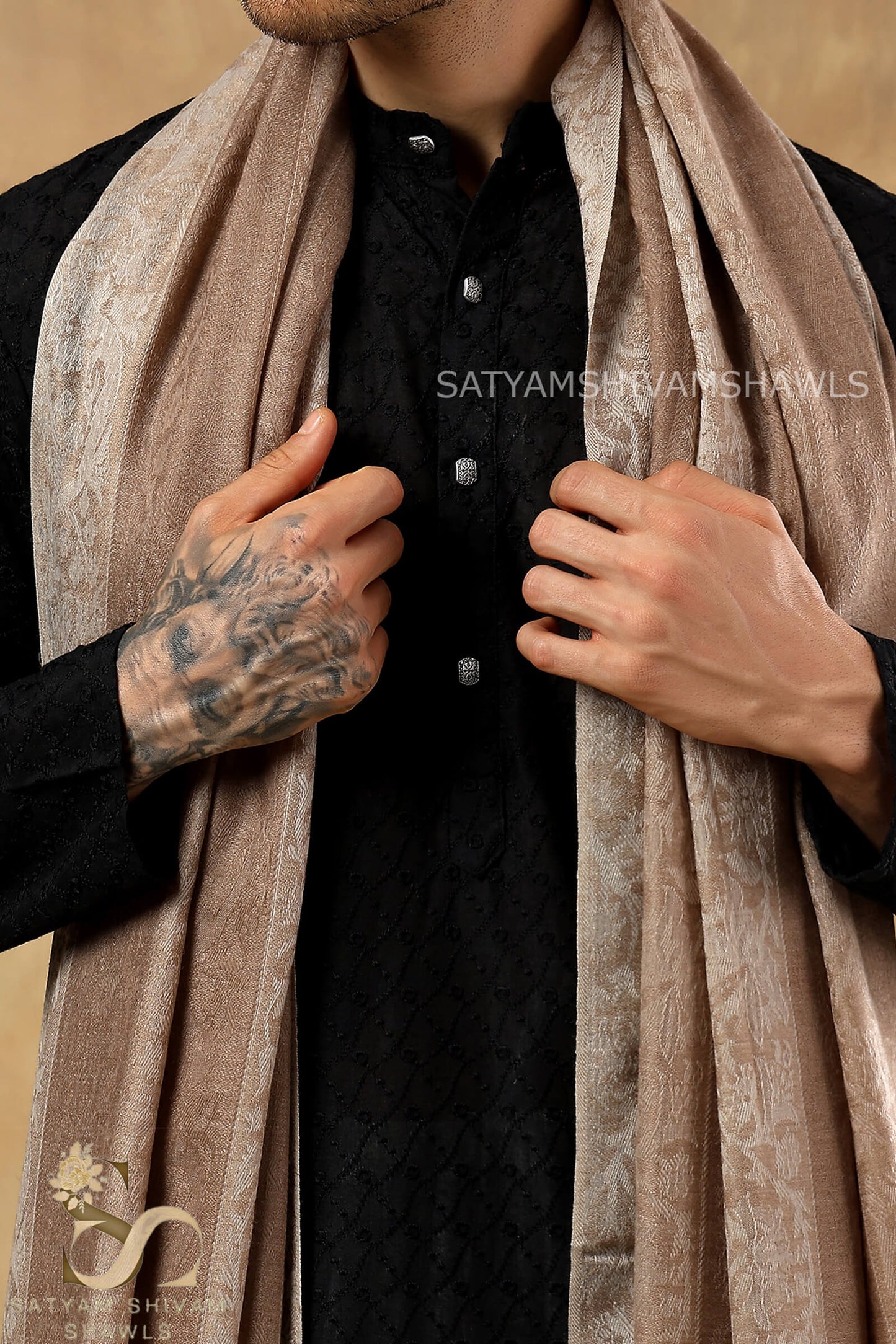 ROYAL LUXURY PASHMINA RING PASS GENTS LOHI KASHMIRI AUTHENTIC SELF STRIPS DESIGN , SKINISH TOOSH COLOUR