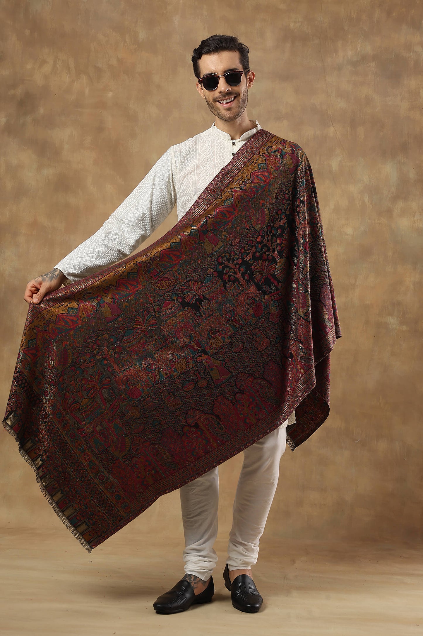 SHAHI DARBAR MOUNTAIN THEME KANI WOVEN MENS STOLE ,BLACK