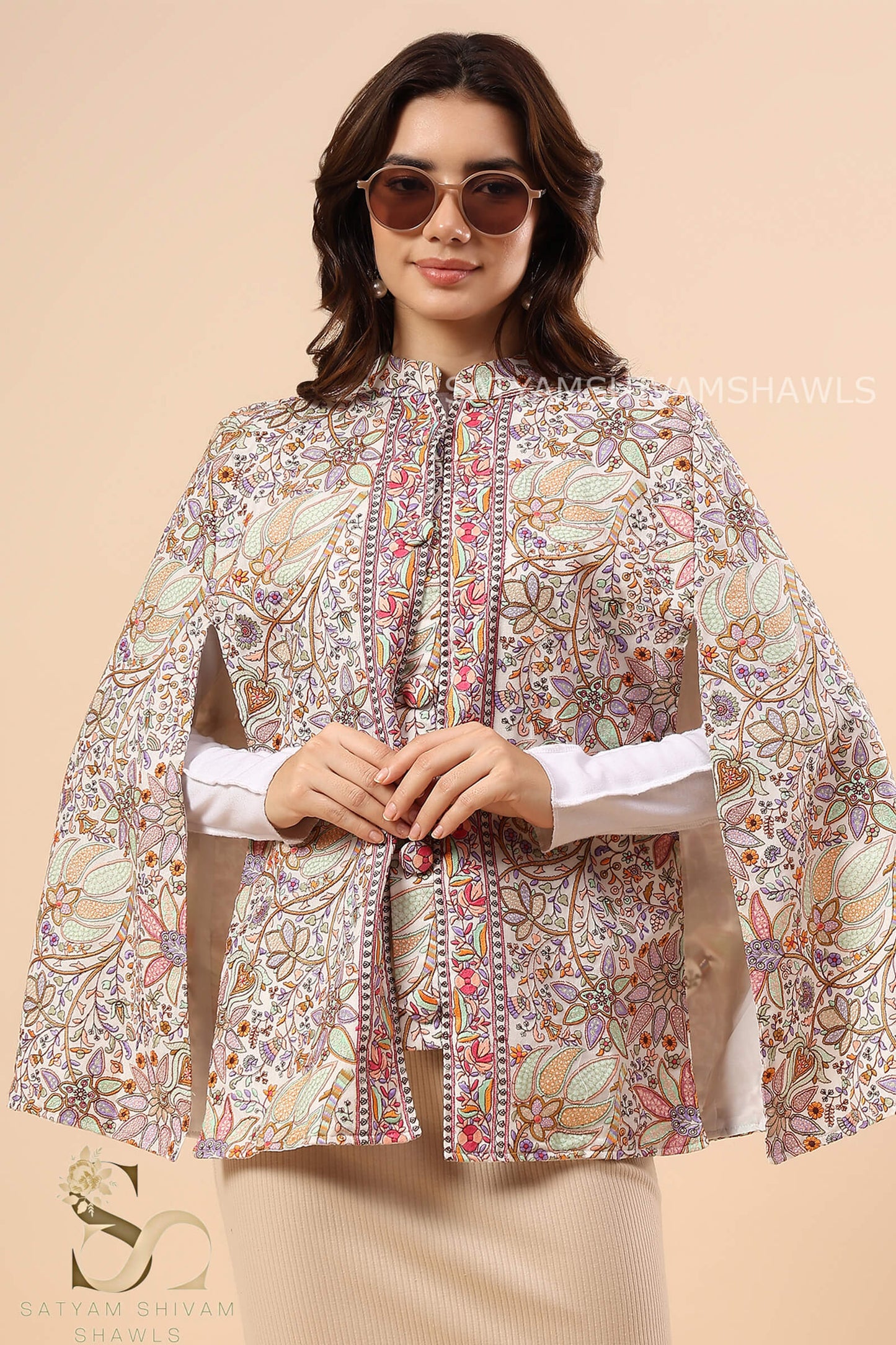 PAPER MACHE KASHMIRI LOTUS HANDCRAFTED CAPE ,FLORAL WHITE