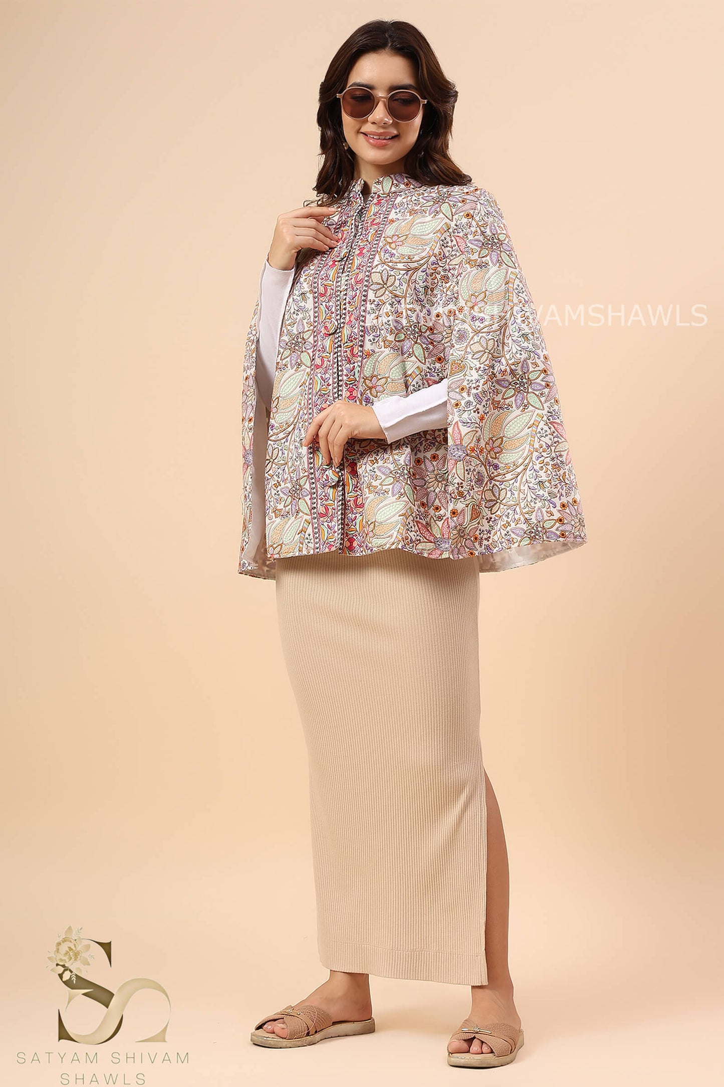 PAPER MACHE KASHMIRI LOTUS HANDCRAFTED CAPE ,FLORAL WHITE