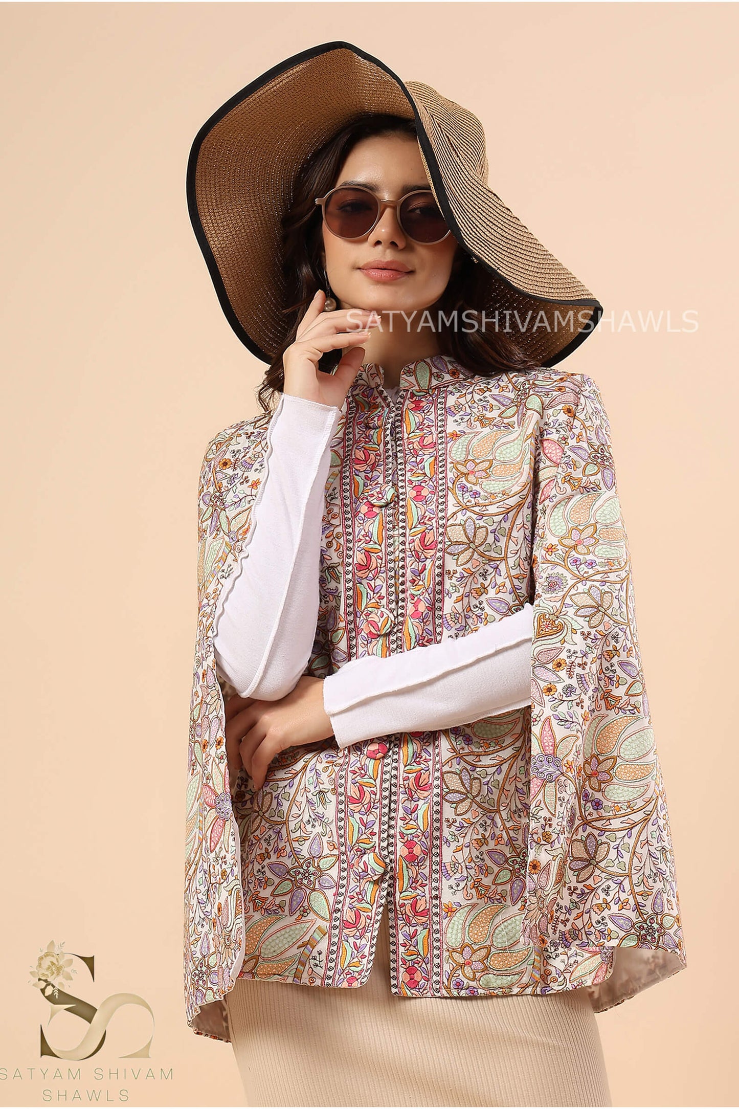 PAPER MACHE KASHMIRI LOTUS HANDCRAFTED CAPE ,FLORAL WHITE