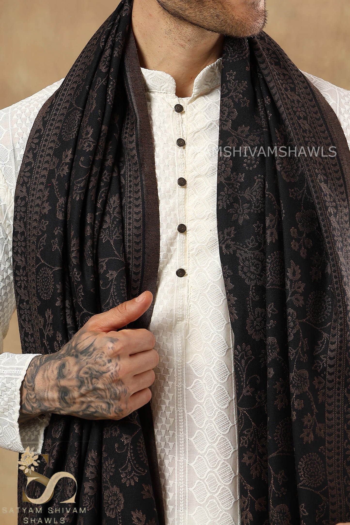 KASHIDA VINTAGE KANI WEAVED PALLA SHAWL,WARM AND SOFT,WARM BLACK COLOUR