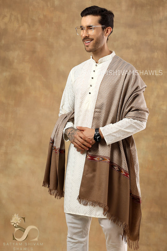 KULLU PALLA WITH SELF ZIG ZAG PATTREN MENS STOLE,CAMEL