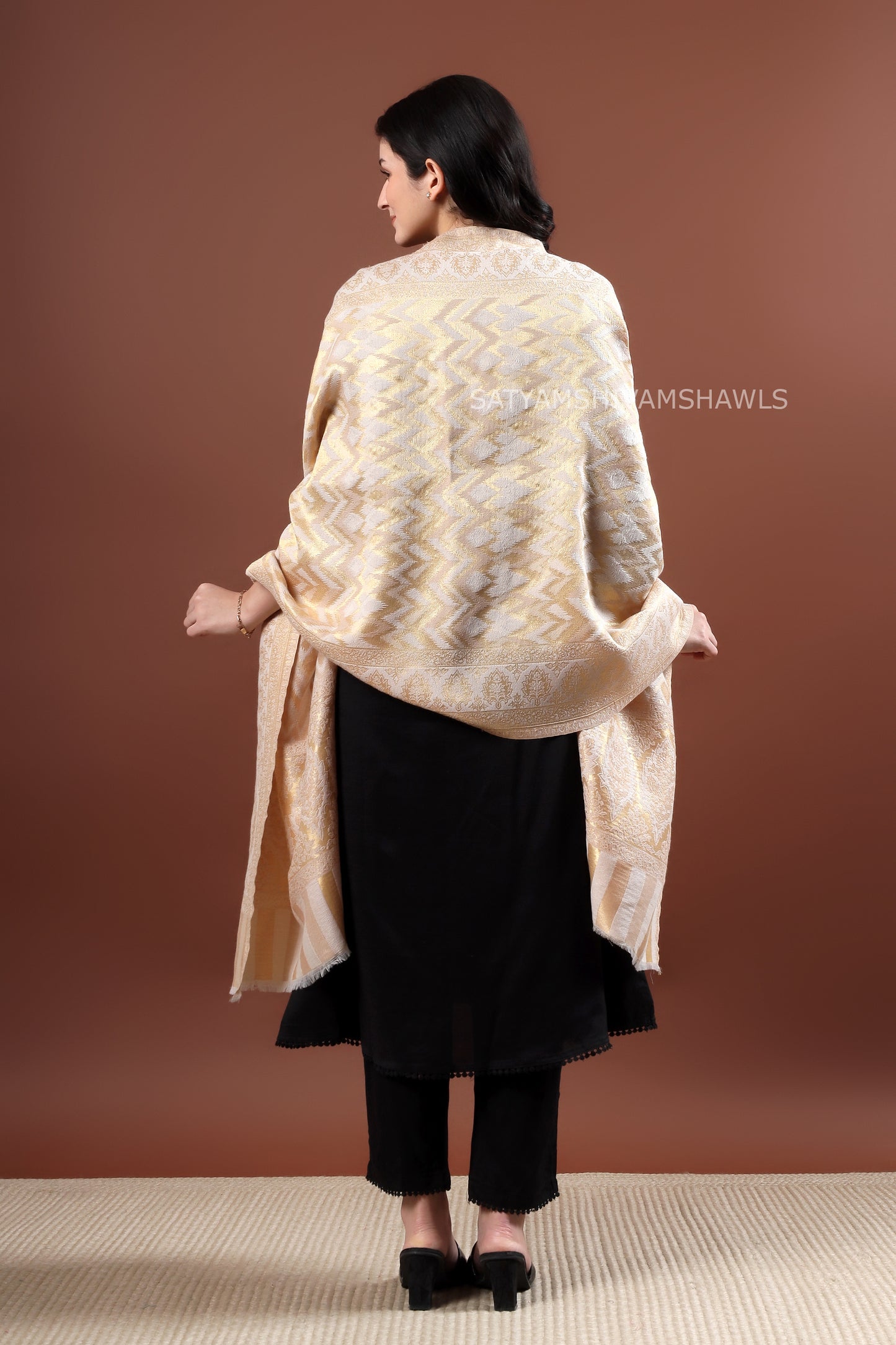 Daydream dual-tone ekat reversible stole