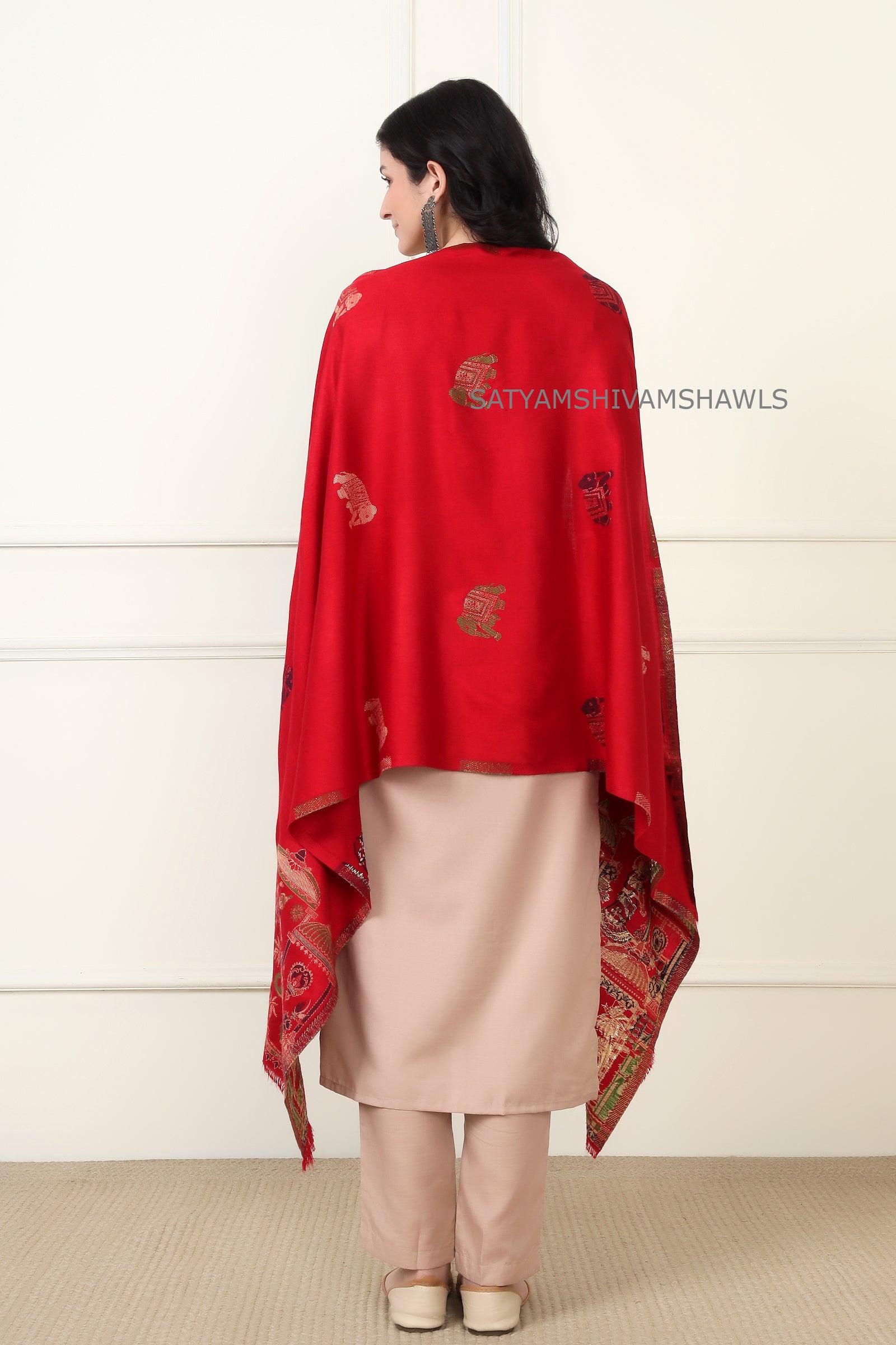 Dholi theme elephant design pure wool stole