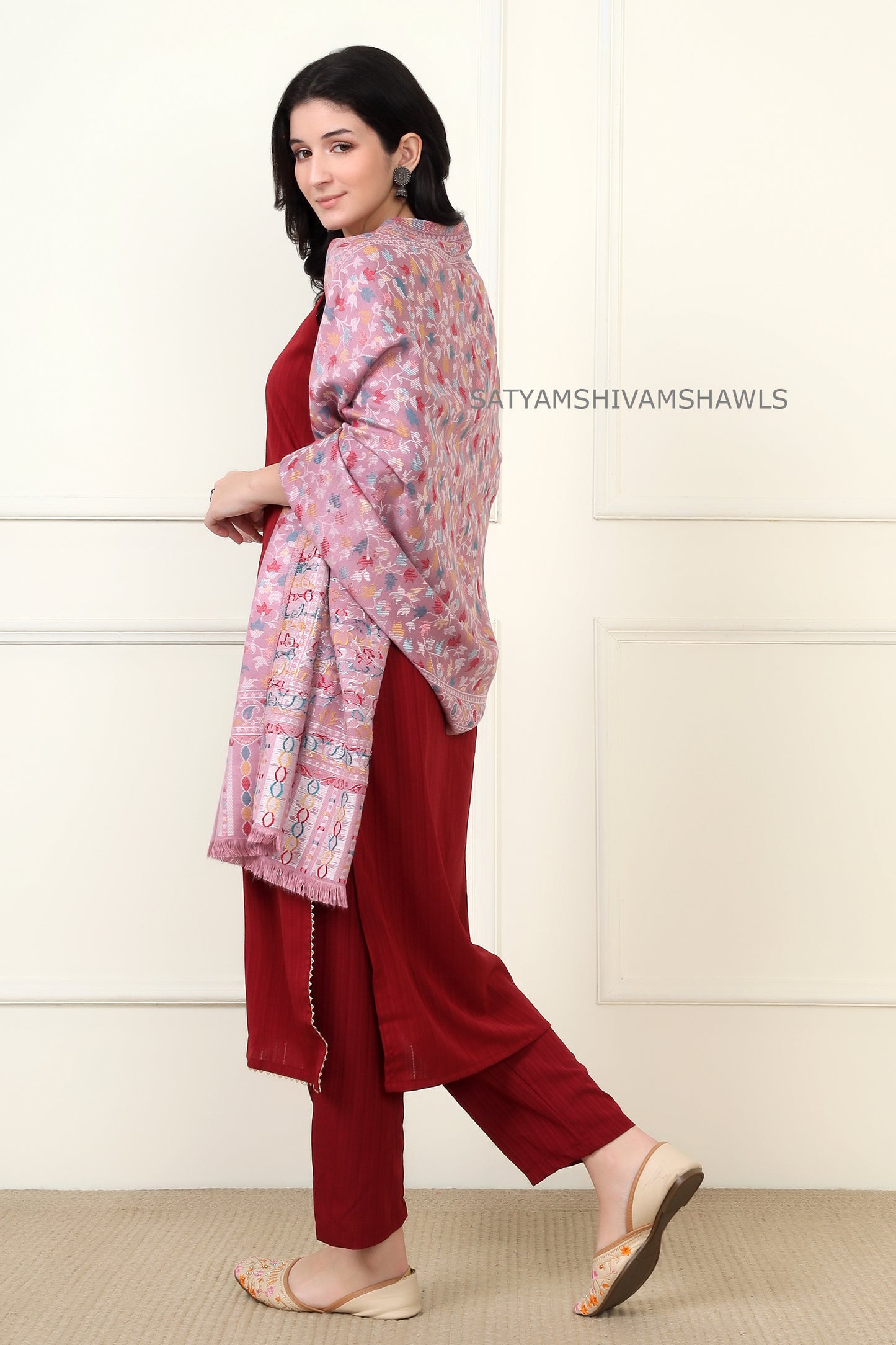 noor-e-kani multi pure wool stole,lavender