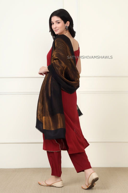 Women reversible moonlight zari border fine wool Stole