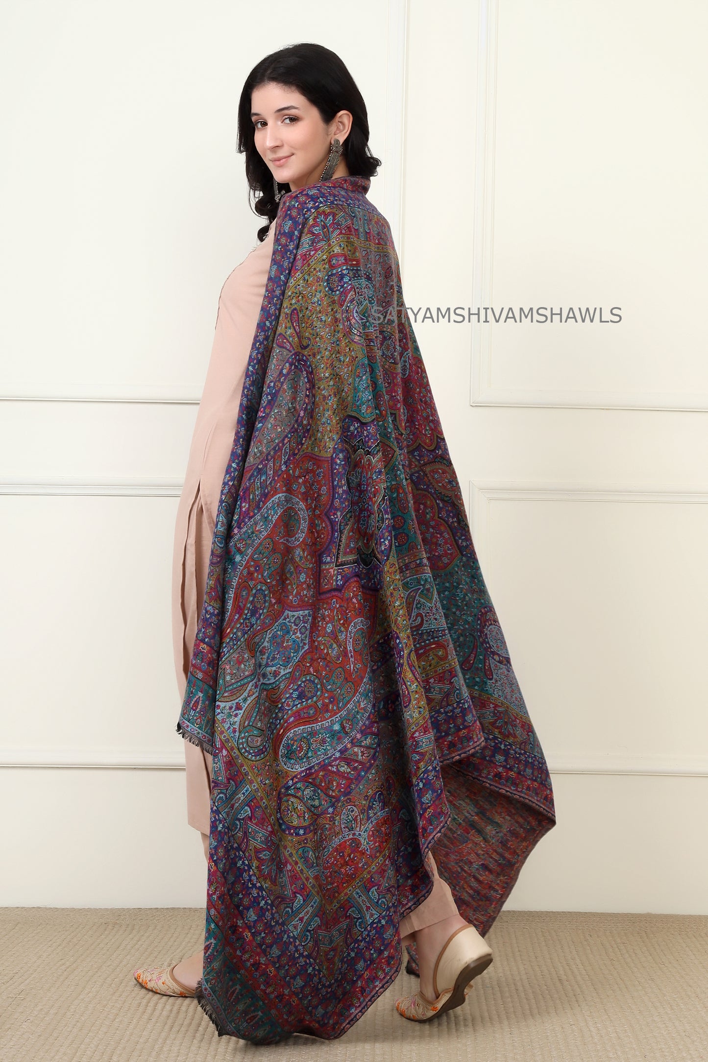 pure wool paisely multi kani design women shawl