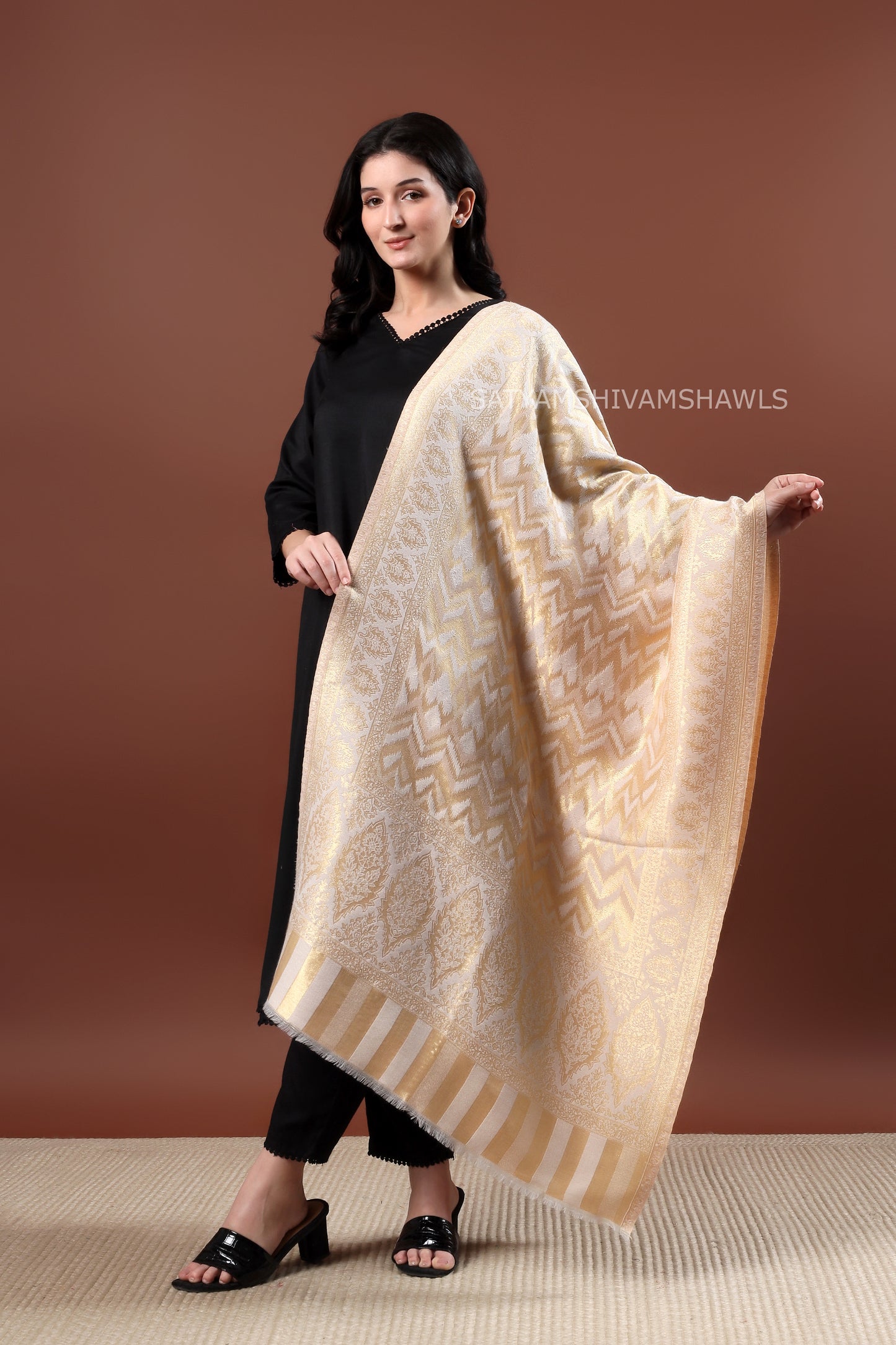 Daydream dual-tone ekat reversible stole