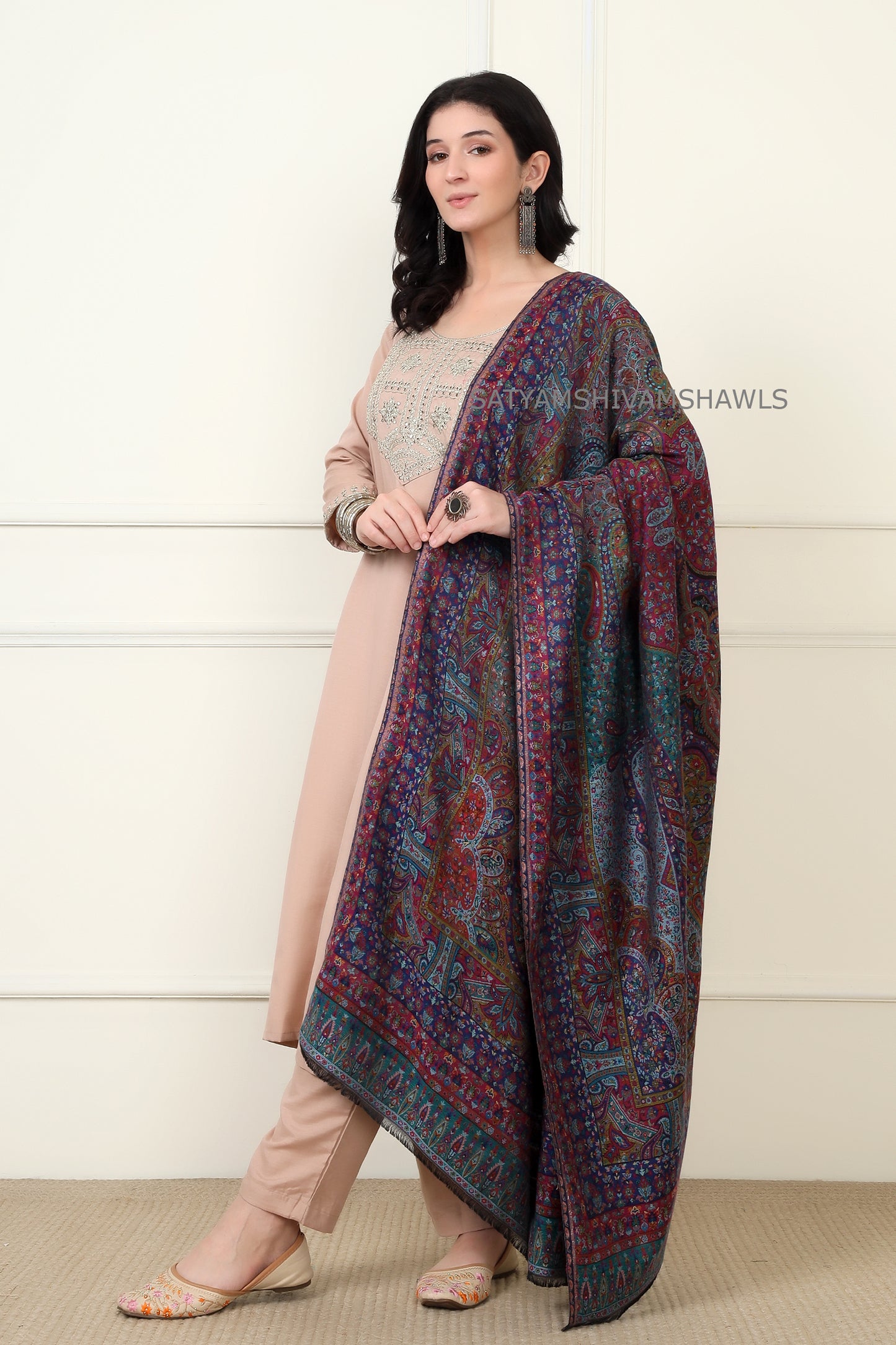 pure wool paisely multi kani design women shawl