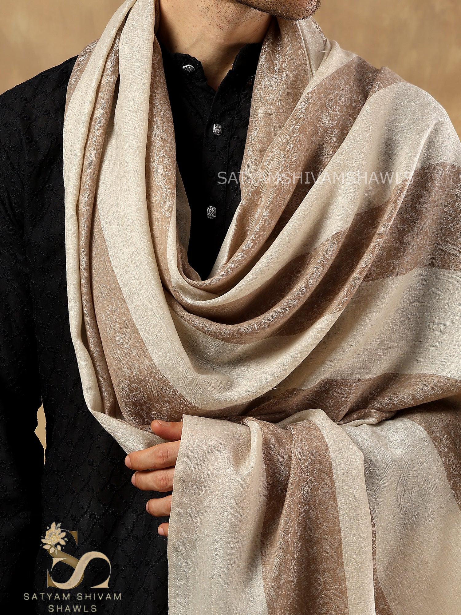 ROYAL LUXURY PASHMINA RING PASS GENTS LOHI KASHMIRI AUTHENTIC SELF STRIPS DESIGN , SKIN CAMEL COLOUR