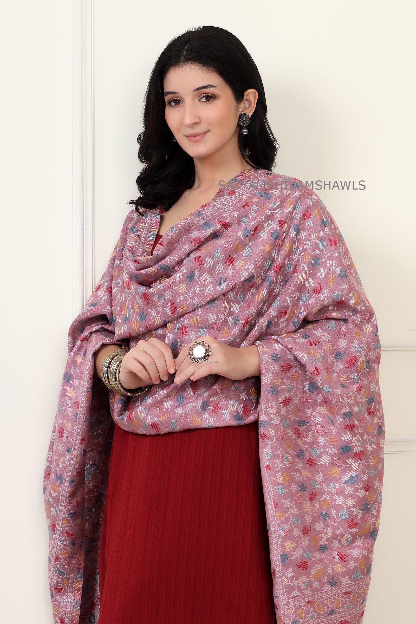 noor-e-kani multi pure wool stole,lavender