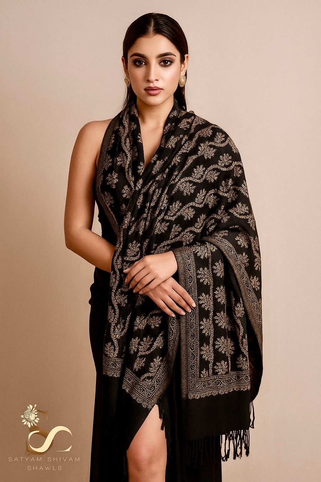 pure wool zari weaved stole,black