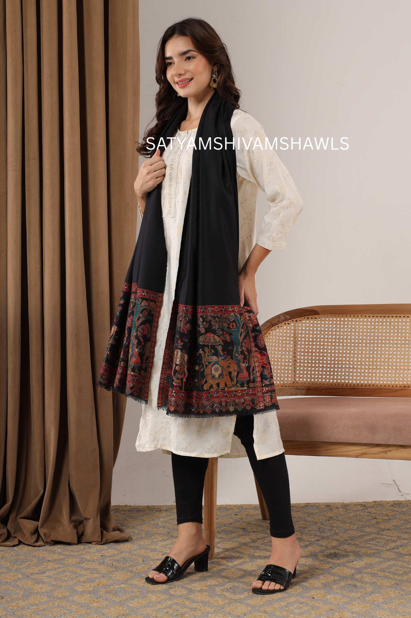 DHOLI PALLA KANI ZARI  WEAVE PURE WOOL  SHAWL,WARM AND SOFT,BLACK