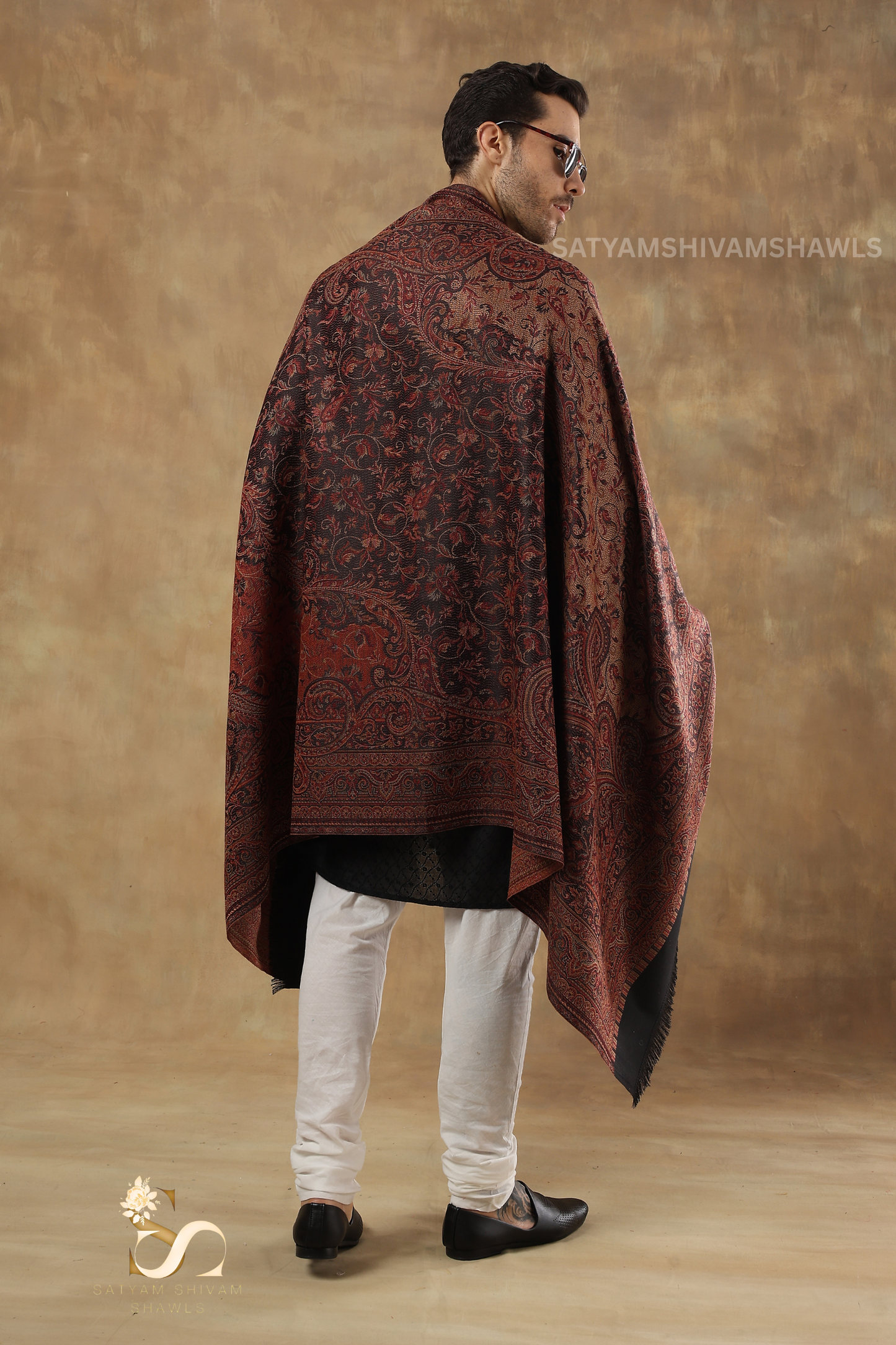 TURKEY ARABIC PAISLEY  KANI WOVEN SHAWL,WARM AND SOFT,VINTAGE BLACK