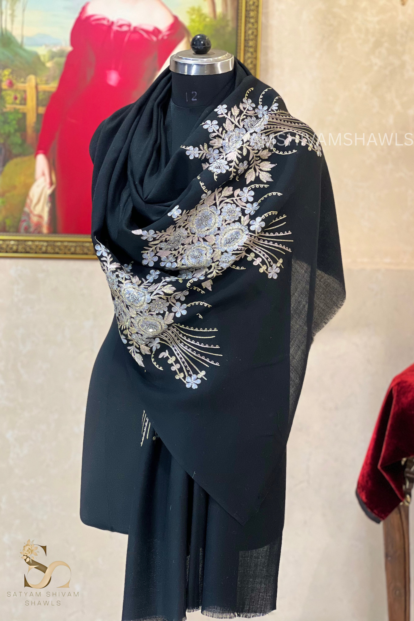 ITALIAN HAND MADE WORK  BUNCH FLOWER DESIGN  PASHMINA STOLE