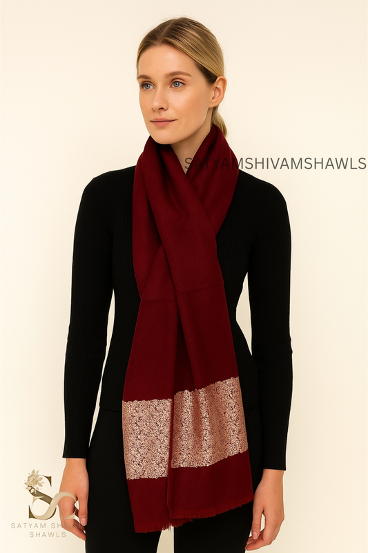 Fine wool embroidery sippi palla stole
