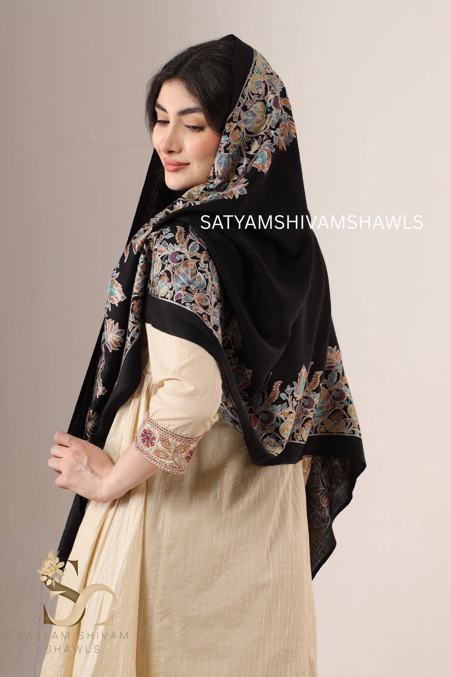 "NAZAKAT-E-NOIR"PASHMINA FINE WOOL BORDER NALKI EMBROIDERY WEAVE STOLE,BLACK