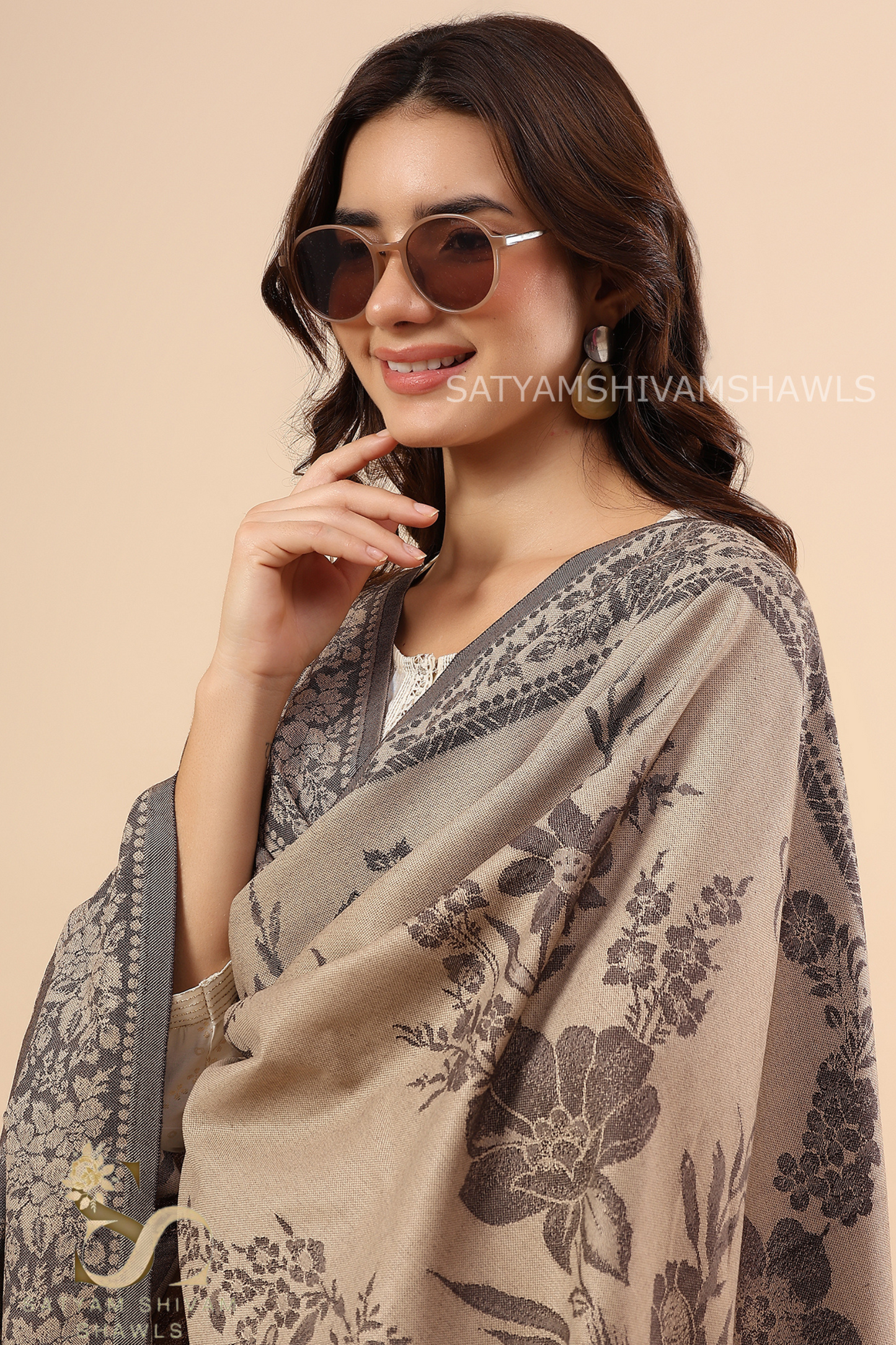 PASHMINA BLENDED WOOL REVERSIBLE SELF LOTUS DESIGN SHAWL,COFFEE