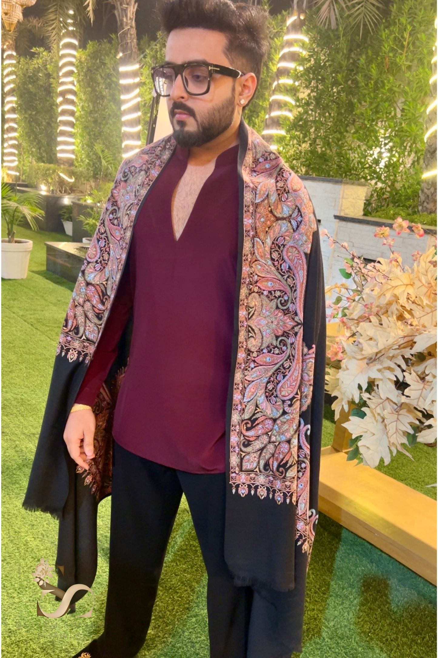 masterpiece pashmina fine wool embroidery  shawl,black