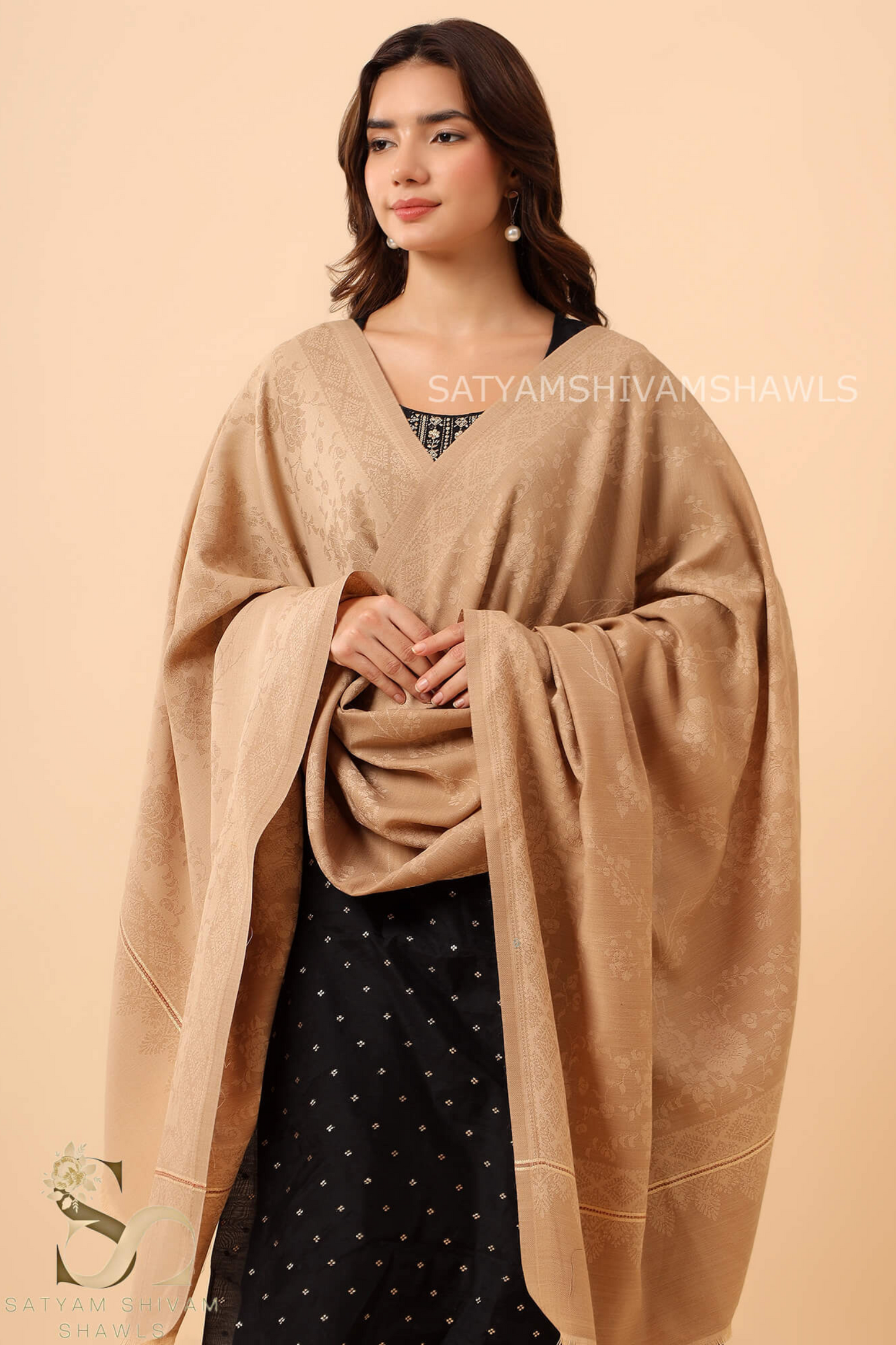 PURE WOOL REVERSIBLE SELF SUNFLOWER DESIGN SHAWL