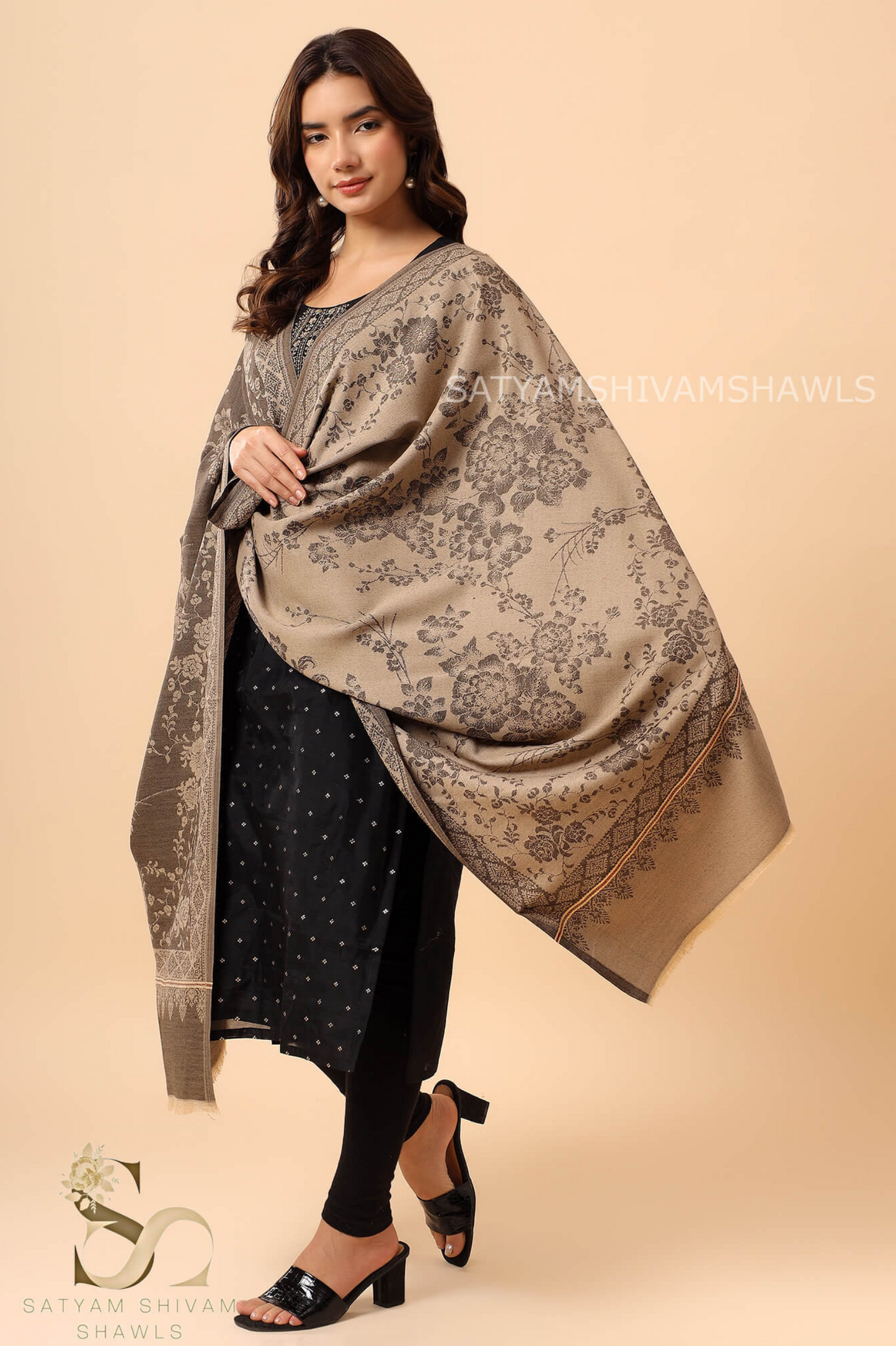 PASHMINA BLENDED WOOL REVERSIBLE SELF SUNFLOWER DESIGN SHAWL