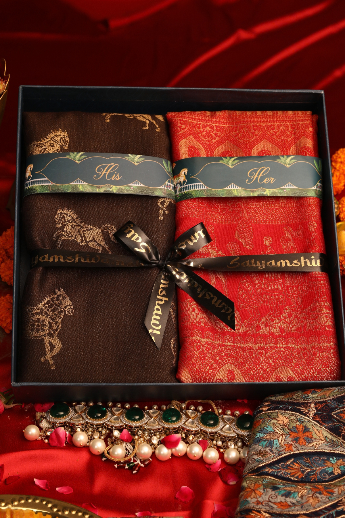 His & Her Set of 100% Pure Wool Zari kani weaved Stoles with Gift Box