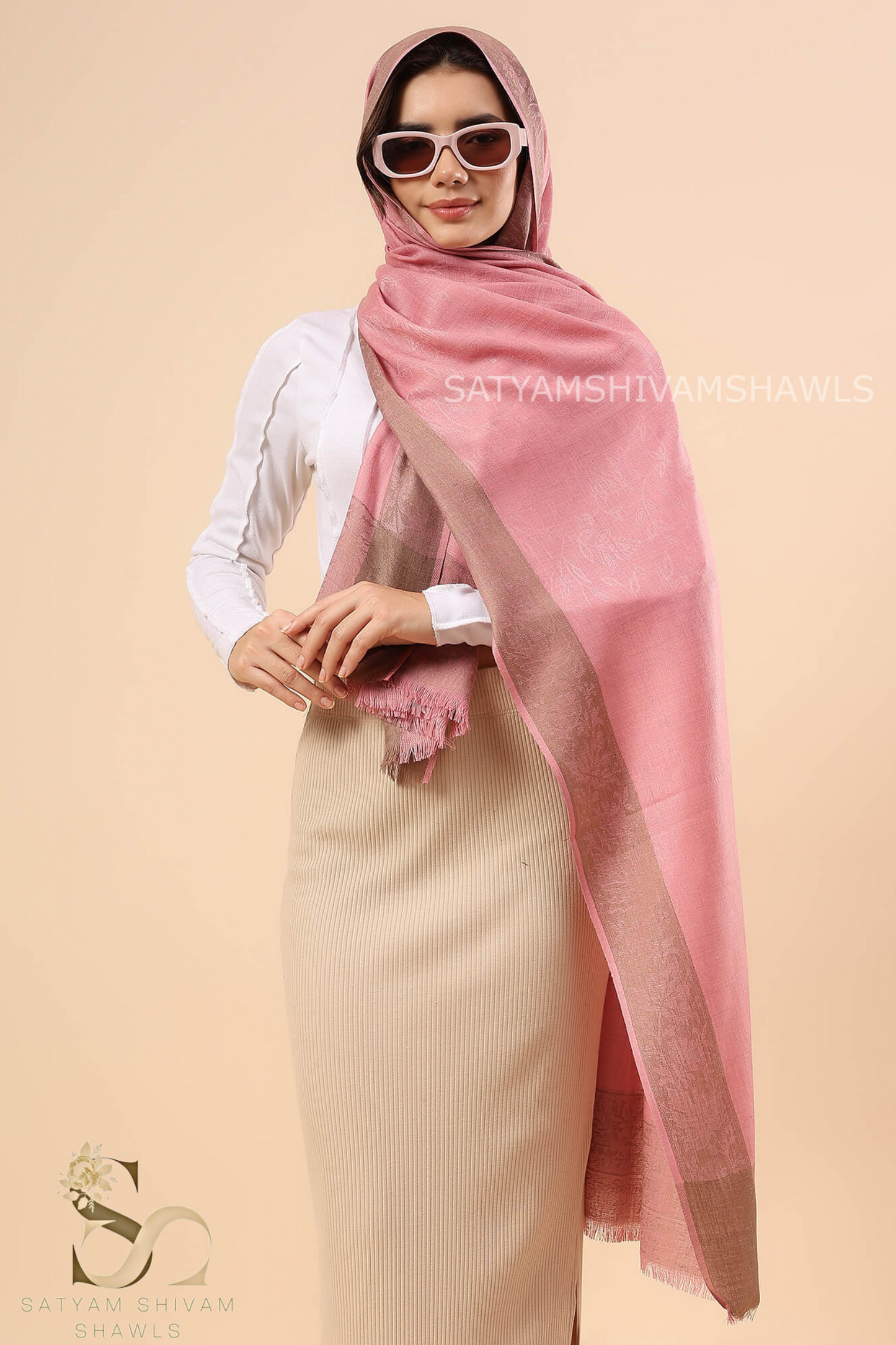 PURE WOOL REVERSIBLE SELF BORDER DESIGN SHAWL ,BABY PINK