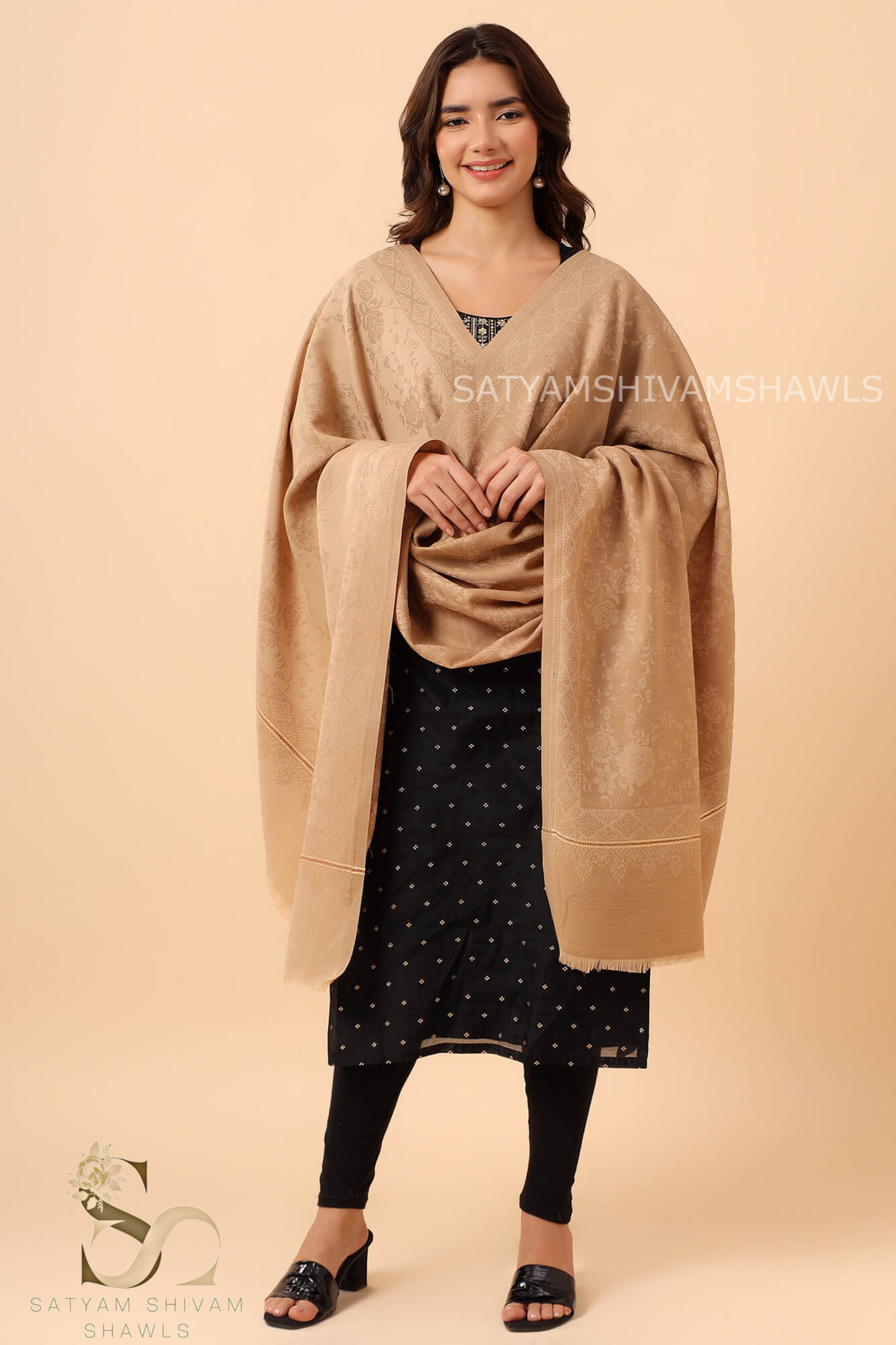 PURE WOOL REVERSIBLE SELF SUNFLOWER DESIGN SHAWL