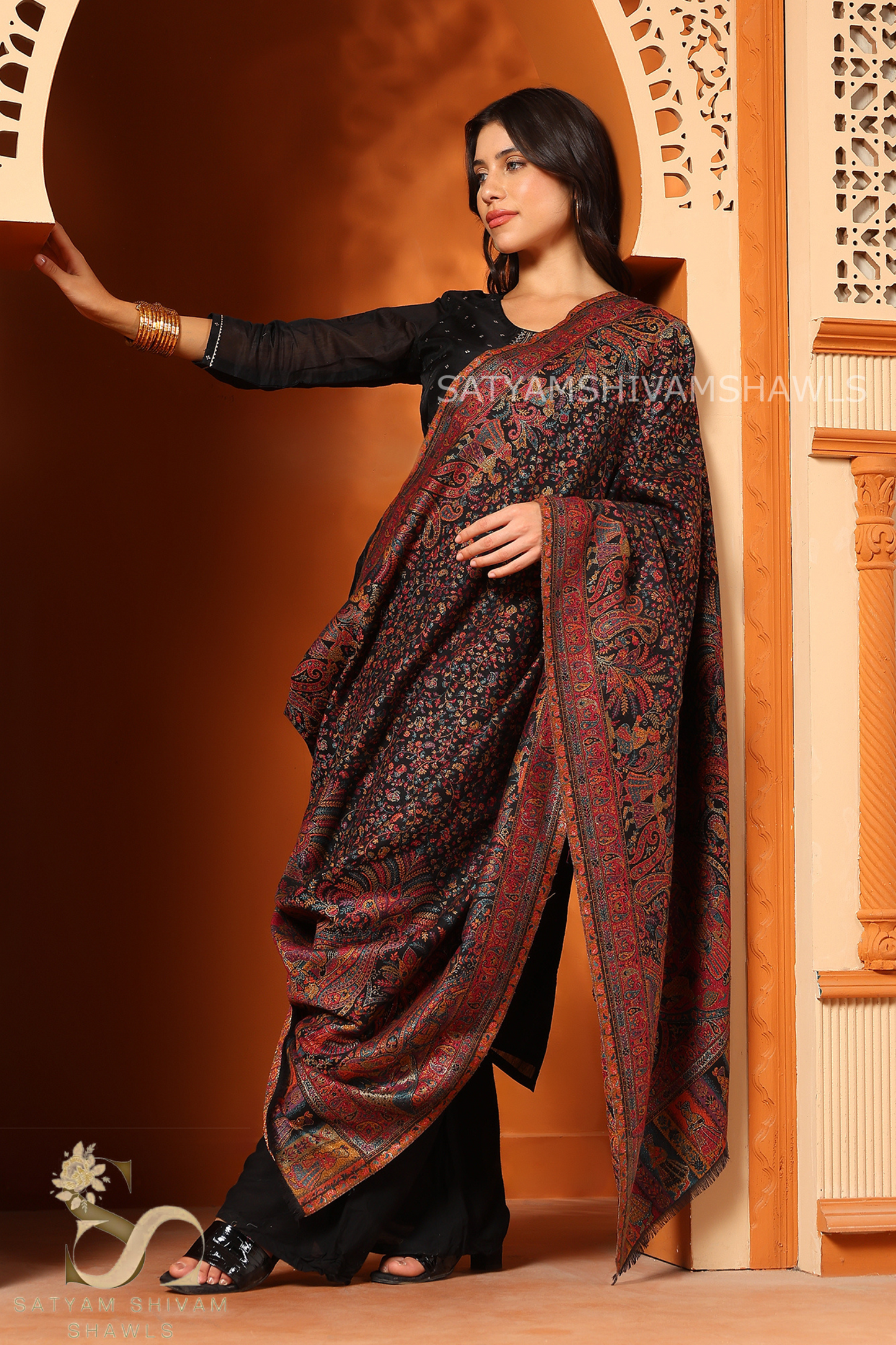 BAADSHAH DARABR ZARI KANI PASHMINA BLEND WOOL WOMENS SHAWLS,BLACK