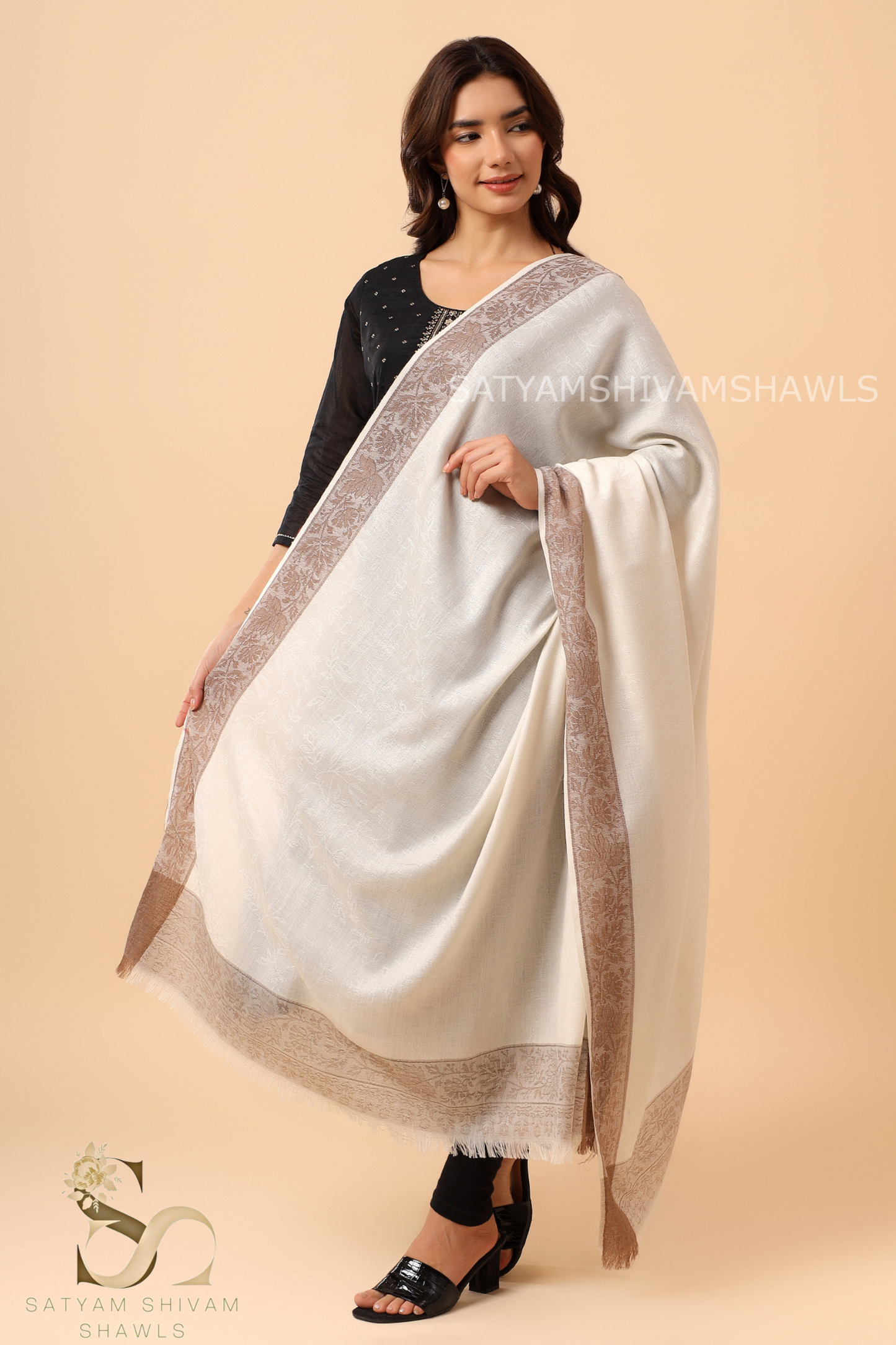 PURE WOOL REVERSIBLE SELF BORDER DESIGN SHAWL ,WHITE