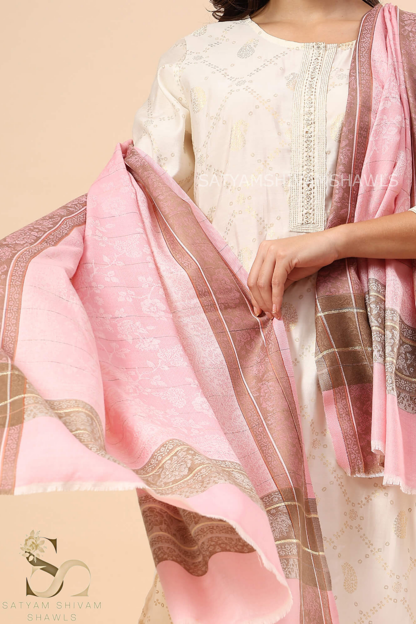 PURE WOOL ALL OVER SELF DESIGN WITH BORDER AND STRIPS DESIGN SHAWL,WARM & SOFT,BABY PINK