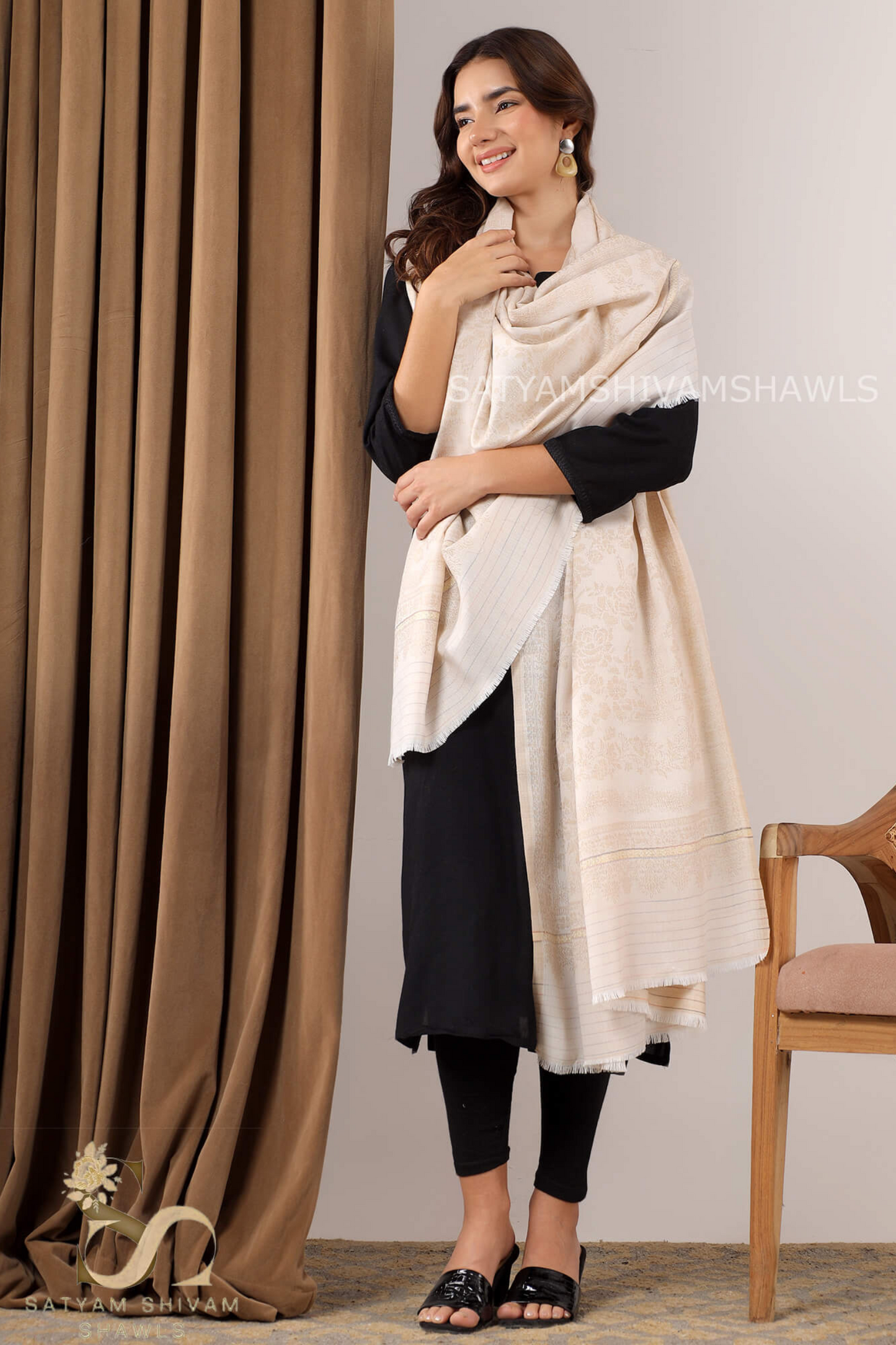 PURE WOOL ALL OVER REVERSIBLE SELF ROSE DESIGN SHAWL, SOFT, AND WARM