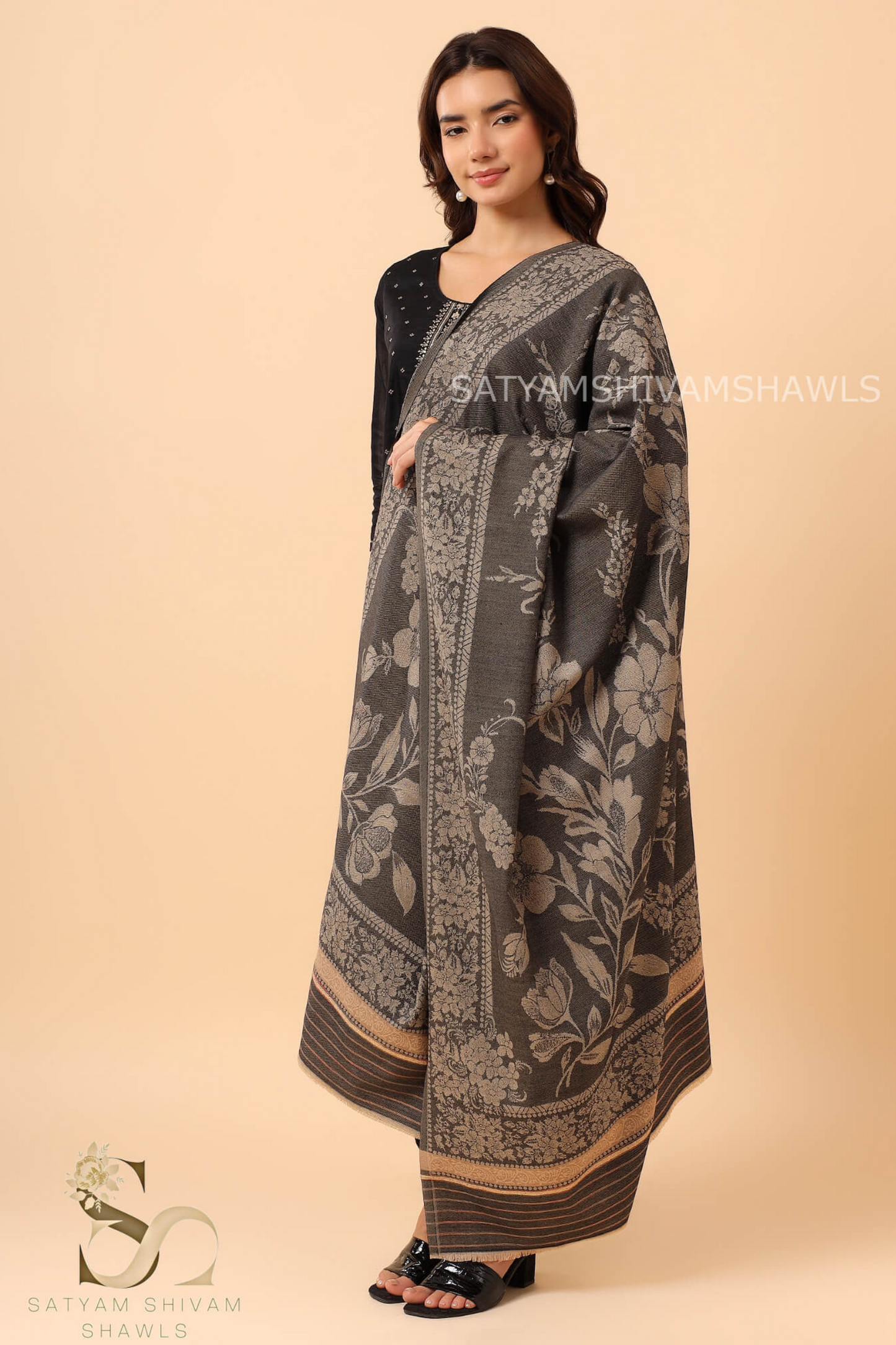 PASHMINA BLENDED WOOL REVERSIBLE SELF LOTUS DESIGN SHAWL