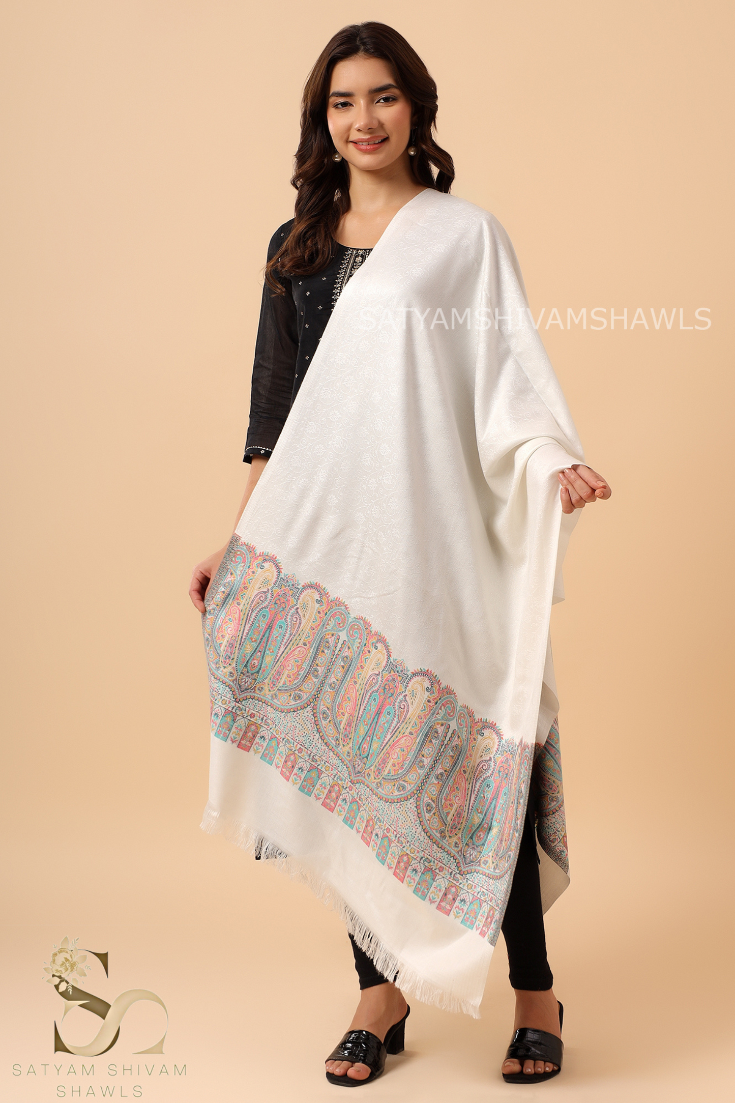 ANAQAT VINTAGE PAISLEY PALLA KANI WOMENS STOLE, WHITE