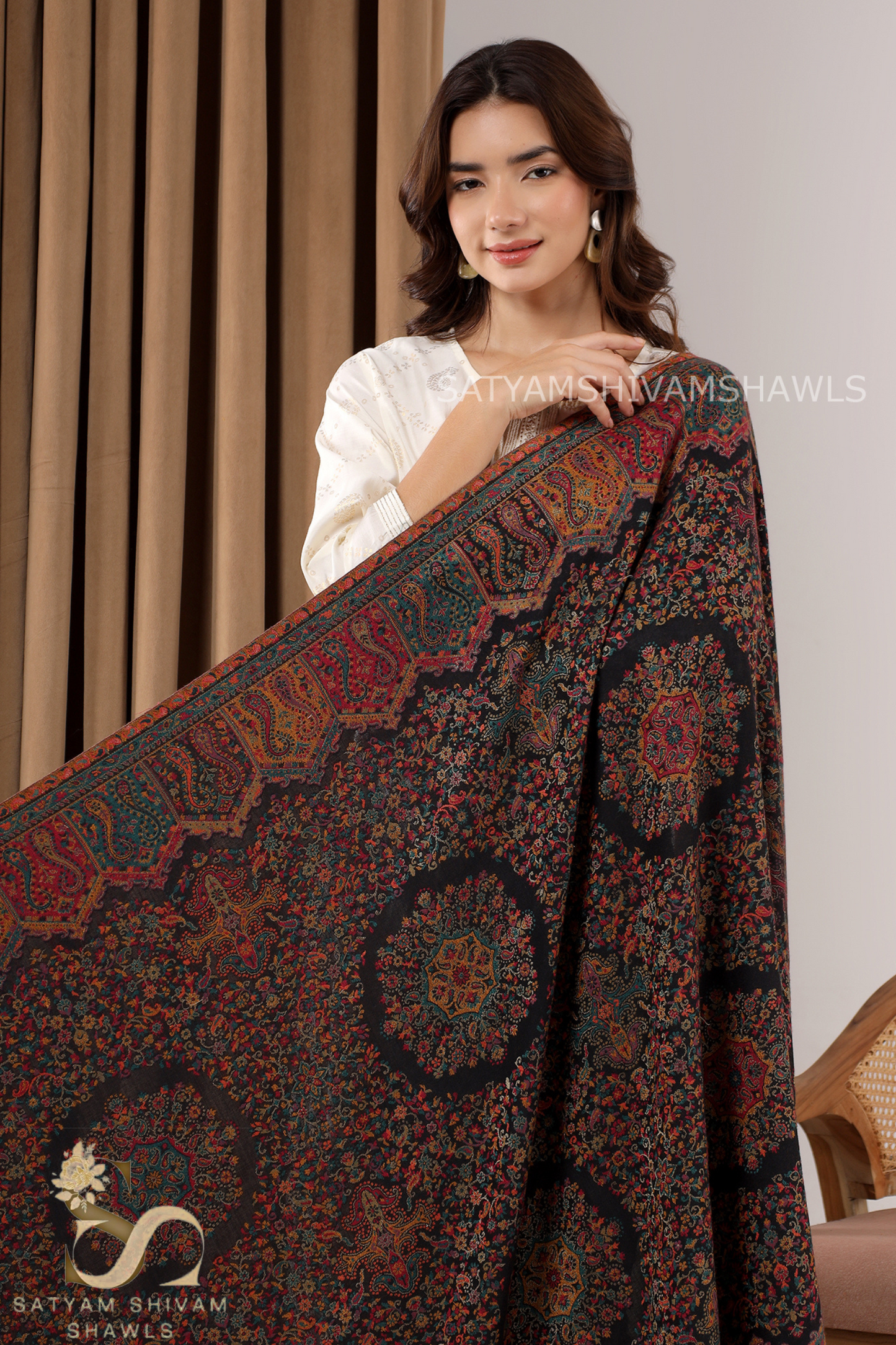 "THE MANDALA MUSE"SIGNATURE PASHMINA WOOL KANI WEAVED SHAWL