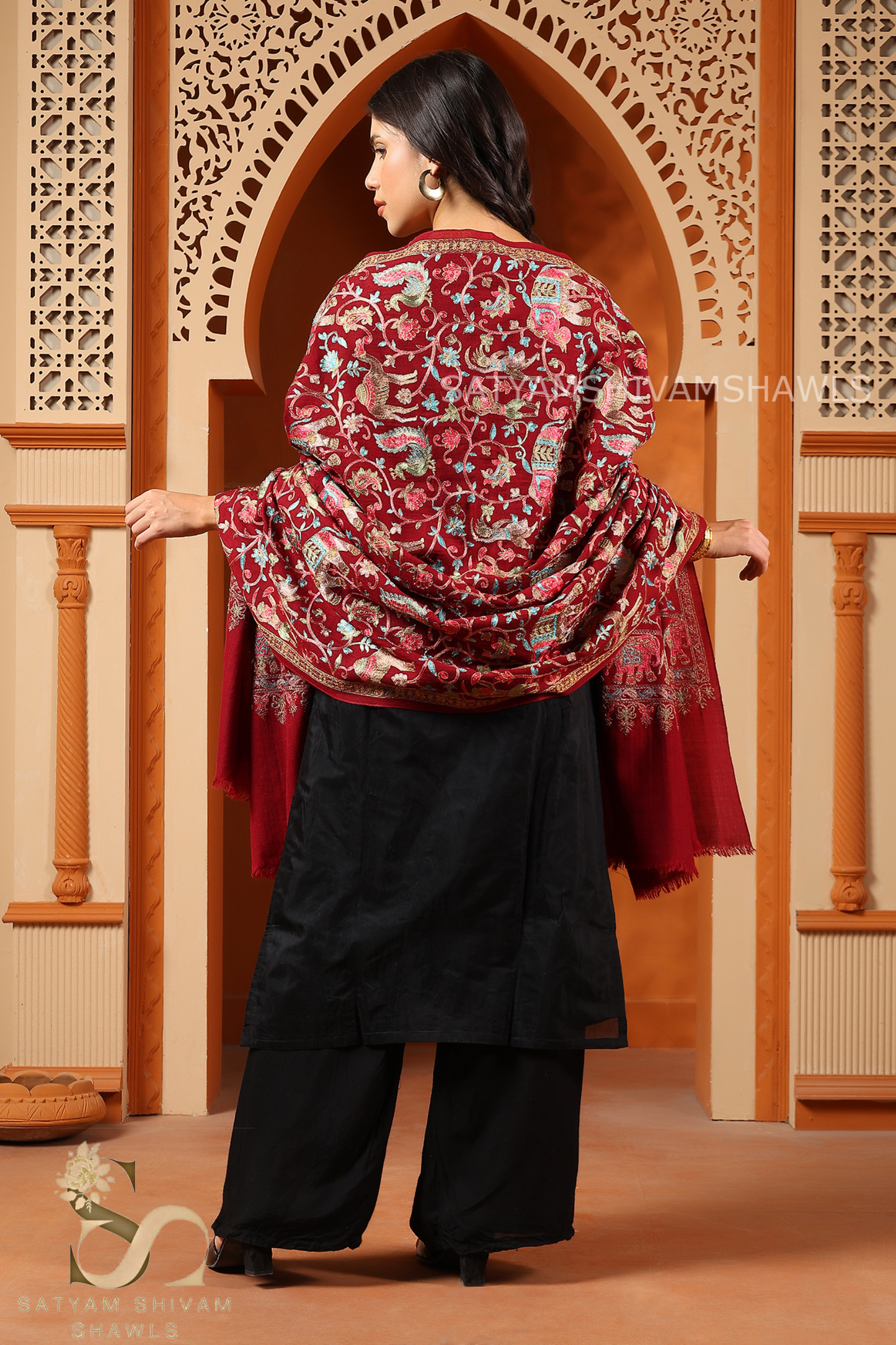 "SHIKAAR-E-KASHMIR" TILLA EMBRODIERY FINE PASHMINA WOOL, WARM AND SOFT