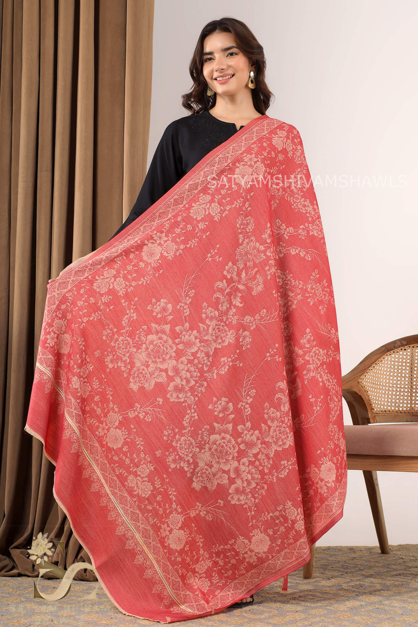 PASHMINA BLENDED WOOL REVERSIBLE SELF SUNFLOWER DESIGN SHAWL