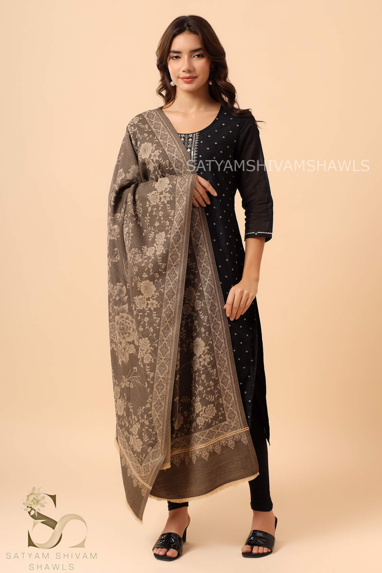 PASHMINA BLENDED WOOL REVERSIBLE SELF SUNFLOWER DESIGN SHAWL