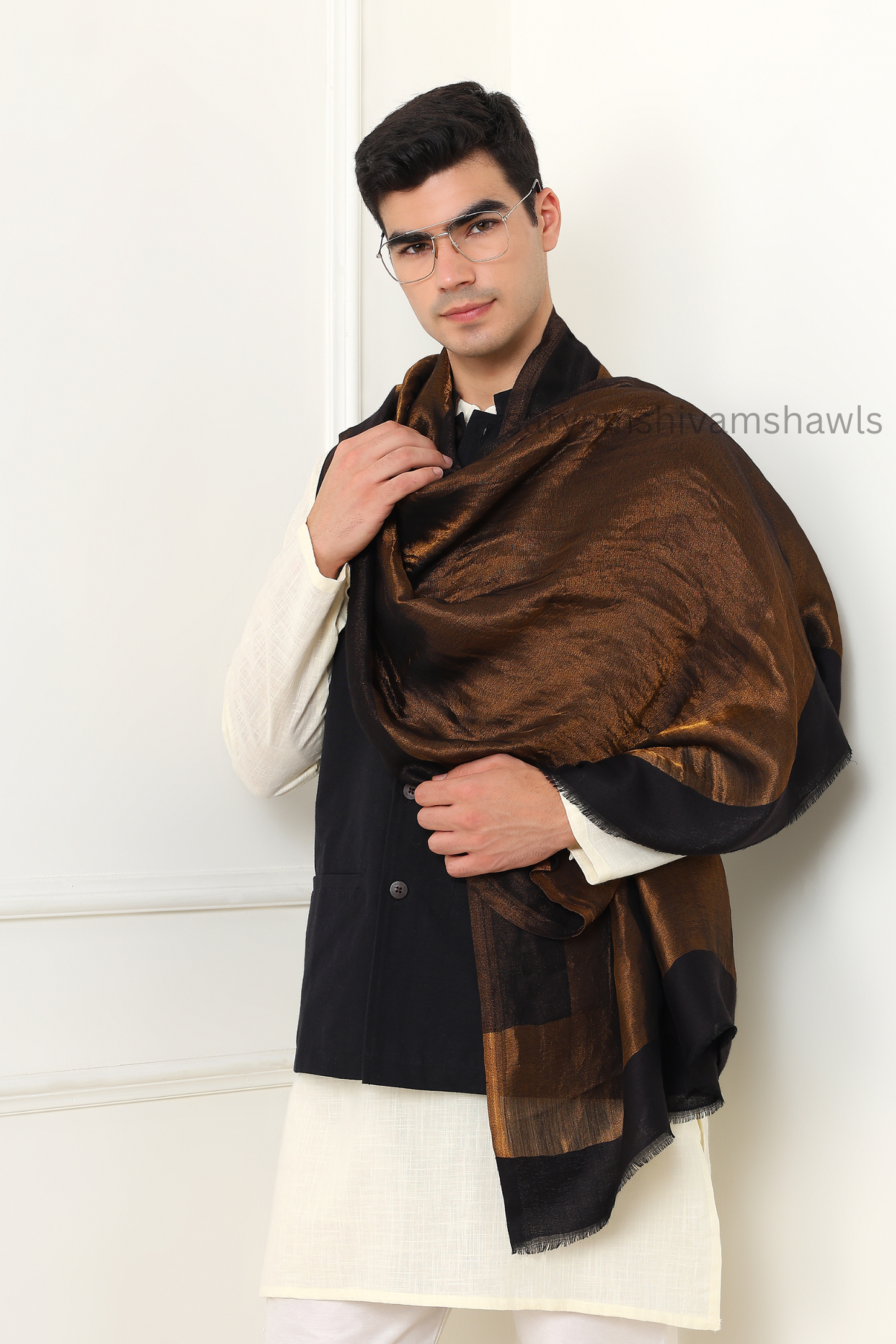Mens reversible moonlight zari border fine wool Stole