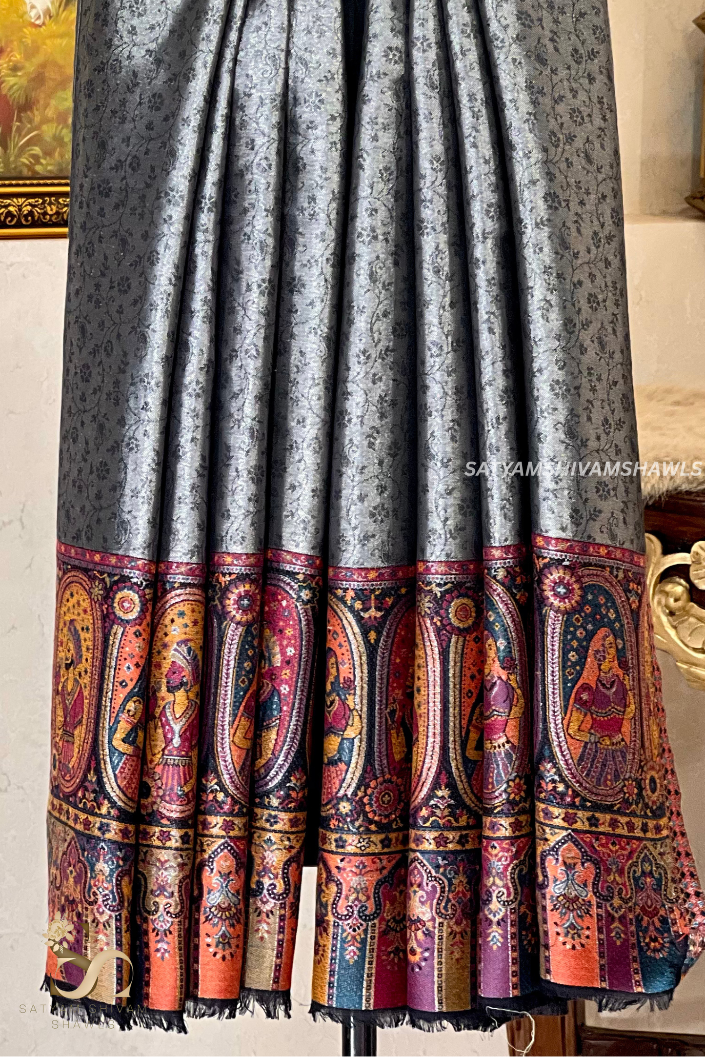 "Shaam-e-Mughal" TWILIGHT REVERSIBLE MUGHAL PALLA DESIGN SHAWL,