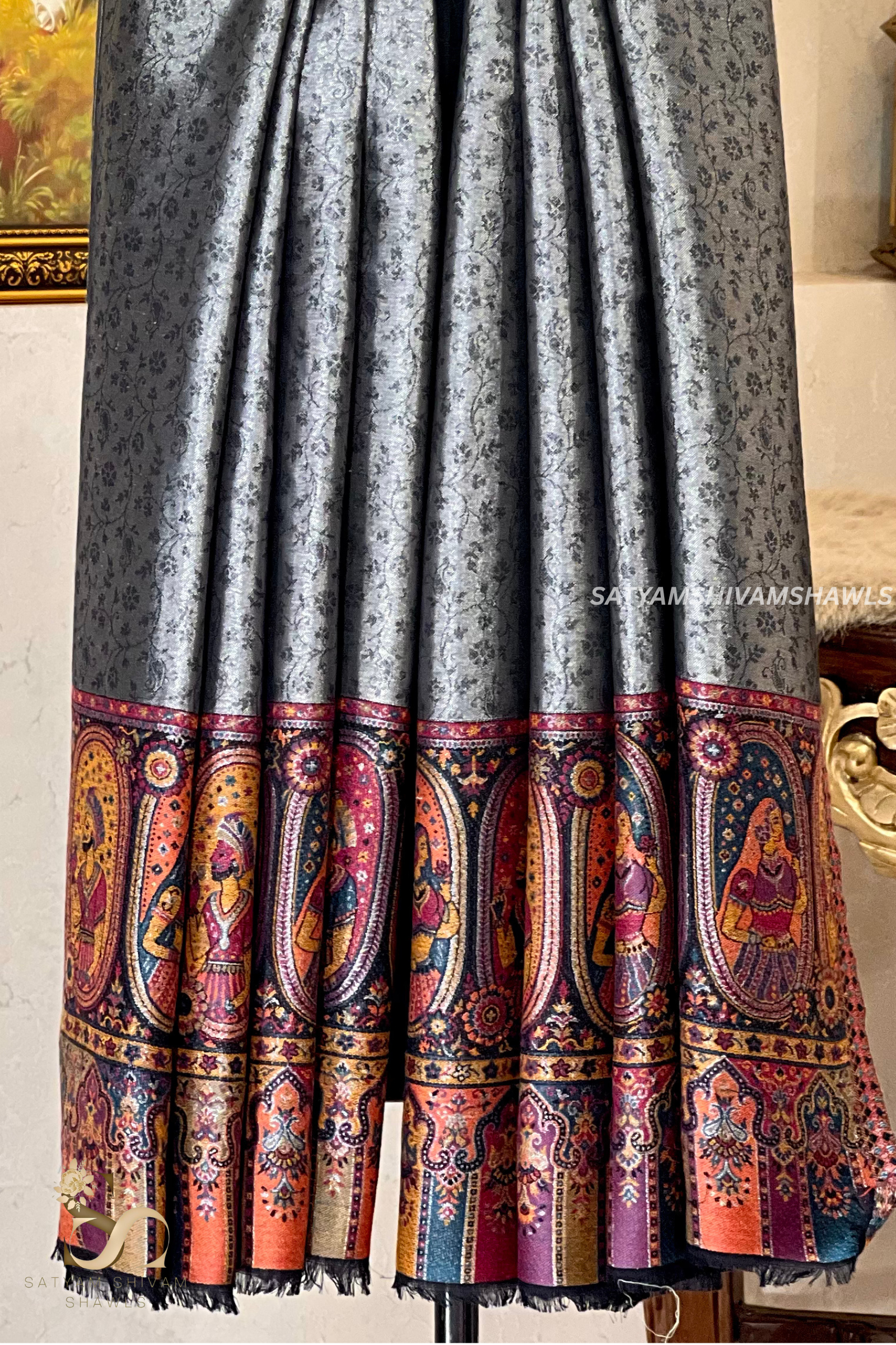 "Shaam-e-Mughal" TWILIGHT REVERSIBLE MUGHAL PALLA DESIGN SHAWL,